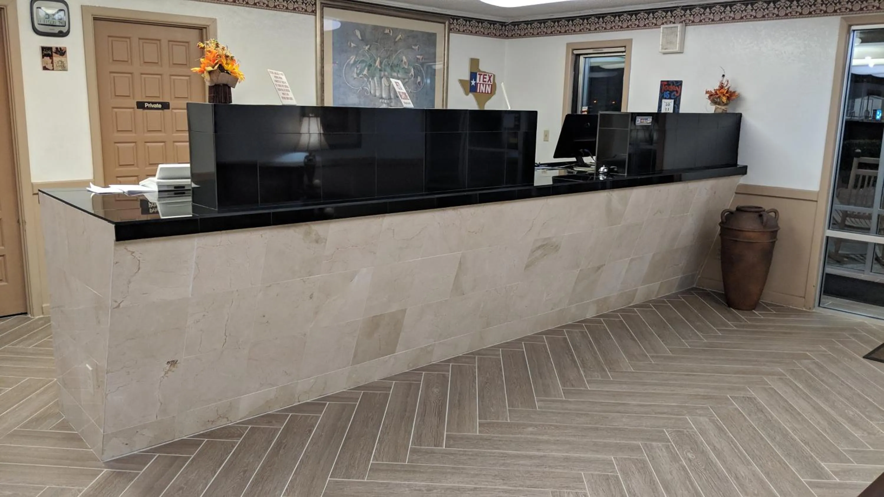 Lobby or reception in TexInn Motel New Boston