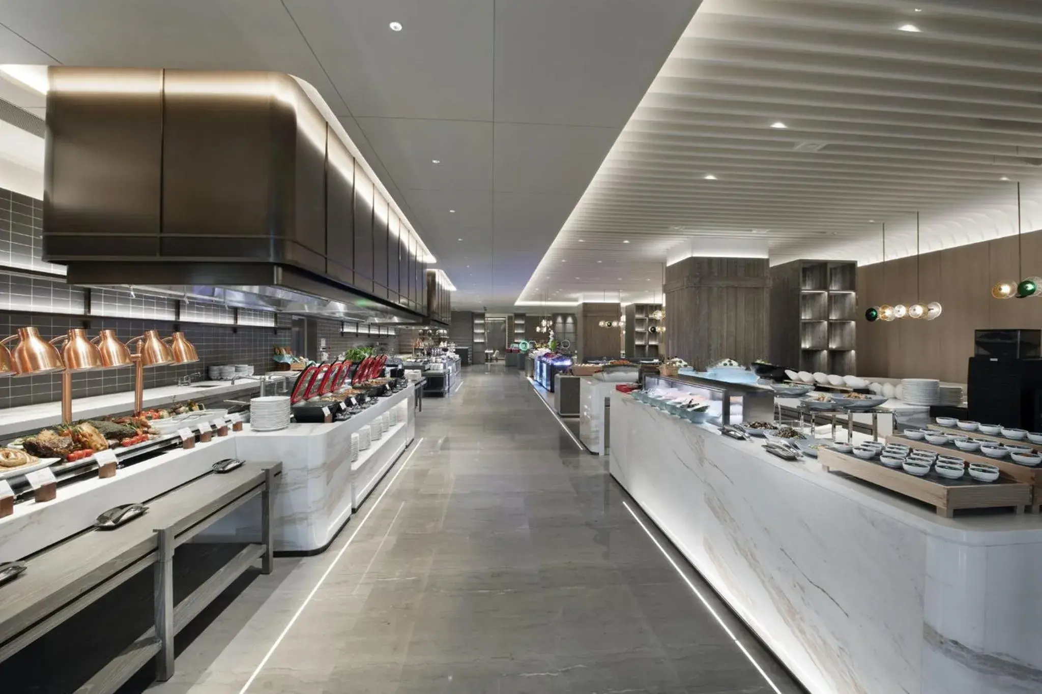 Restaurant/places to eat in Crowne Plaza Wuhan Optics Valley by IHG Restaurant/places to eat in Crowne Plaza Wuhan Optics Valley by IHG