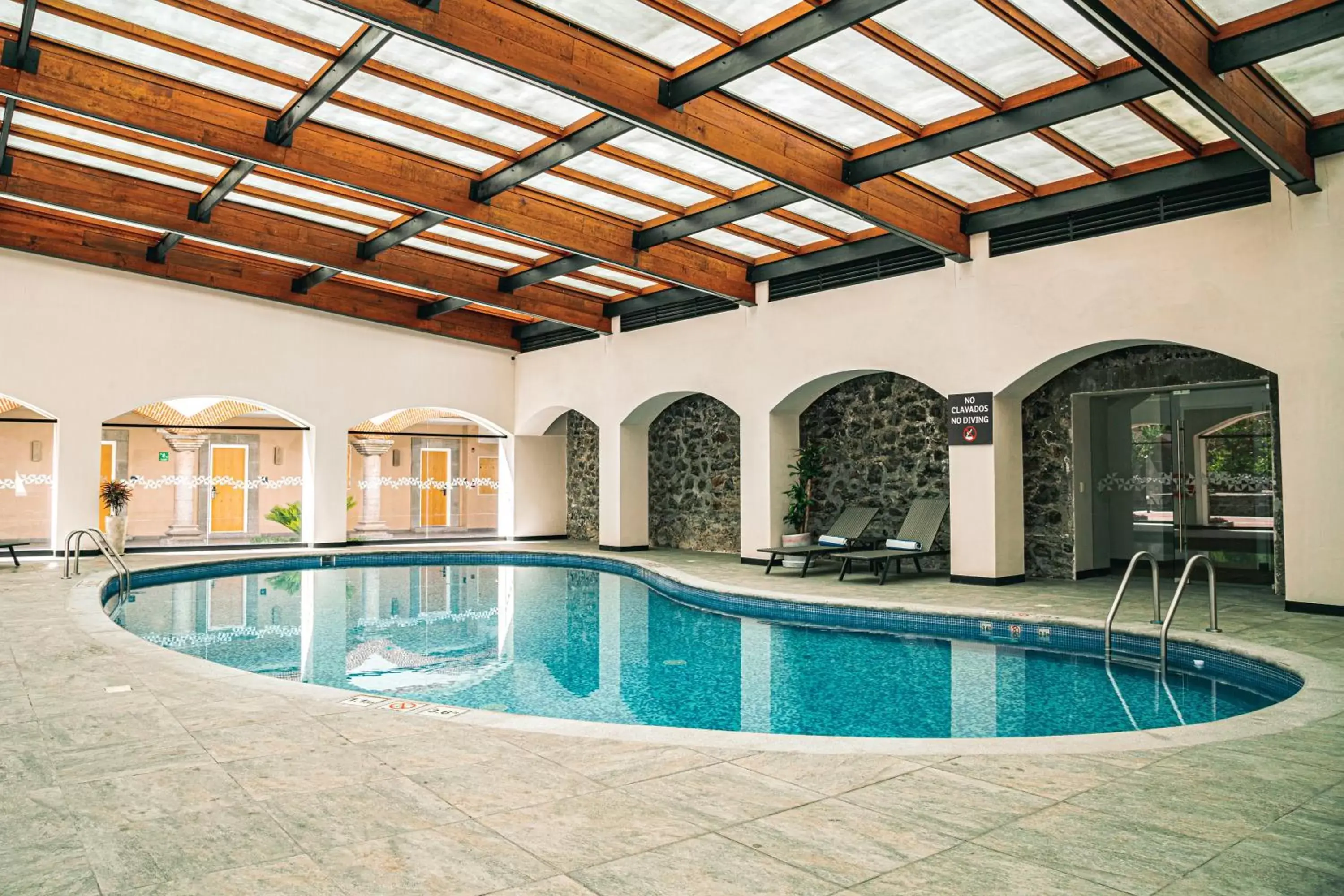 Swimming Pool in Holiday Inn Tlaxcala, an IHG Hotel