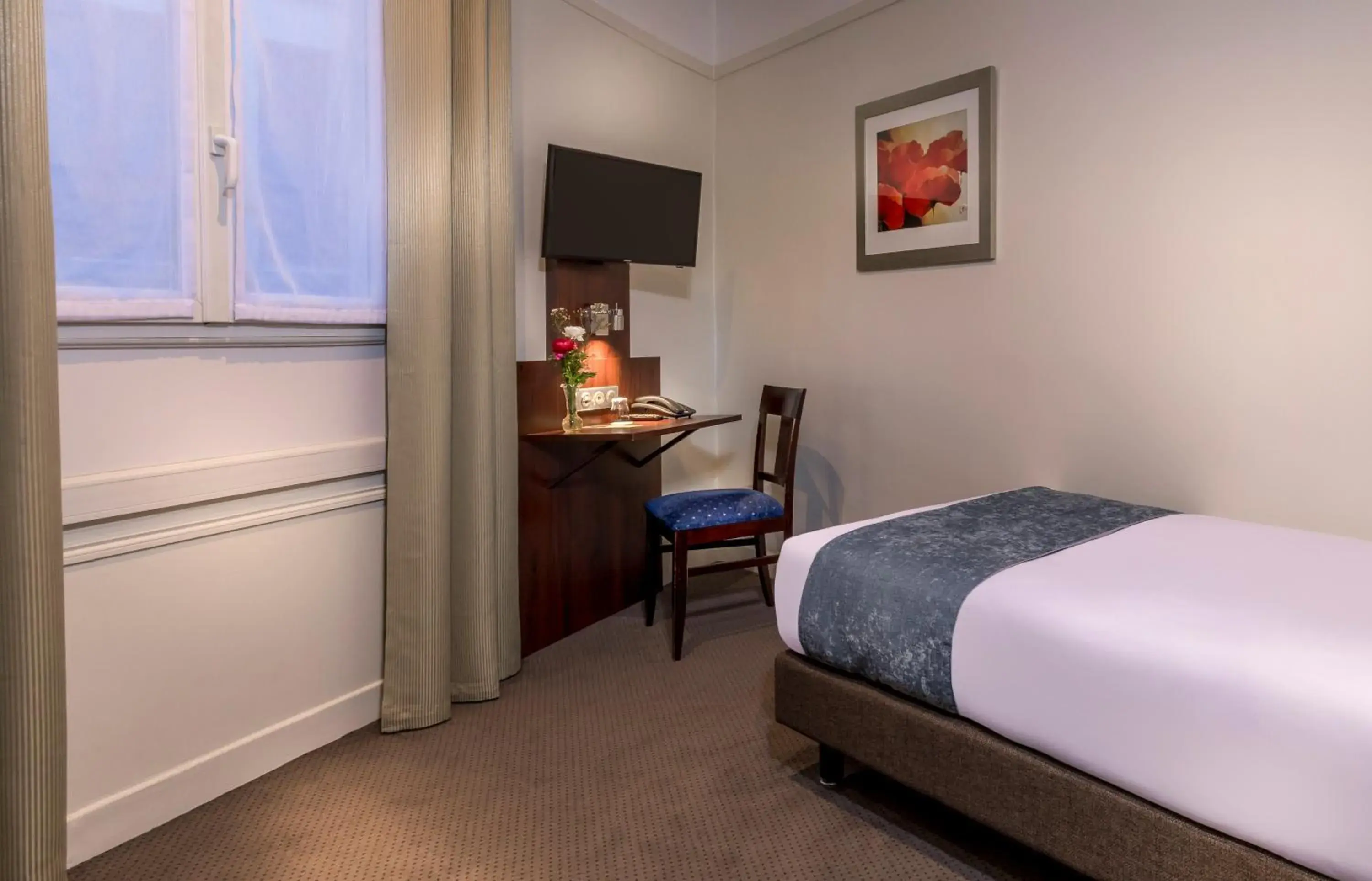 Bedroom, Bed in Hôtel Opera Lafayette Bedroom, Bed in Hôtel Opera Lafayette