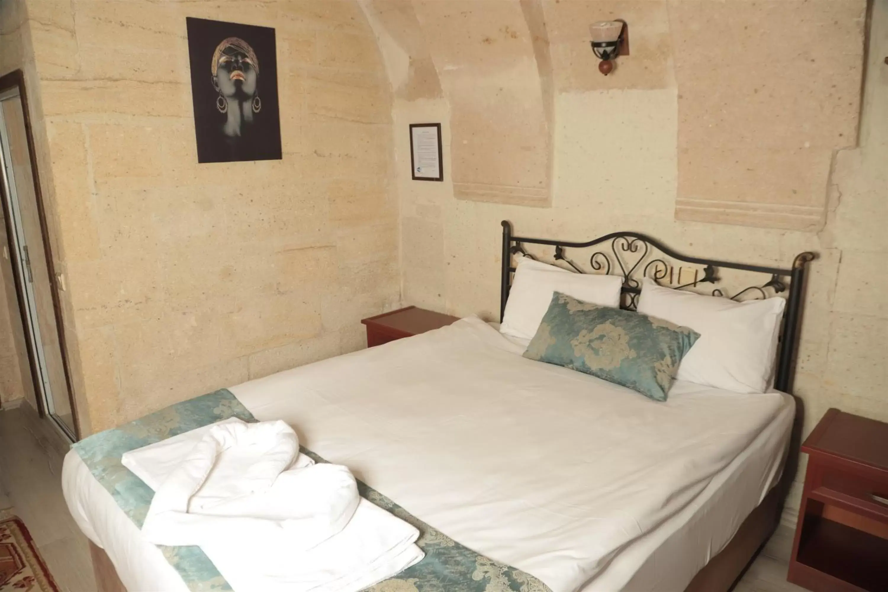 Bedroom, Bed in Guven Cave Hotel