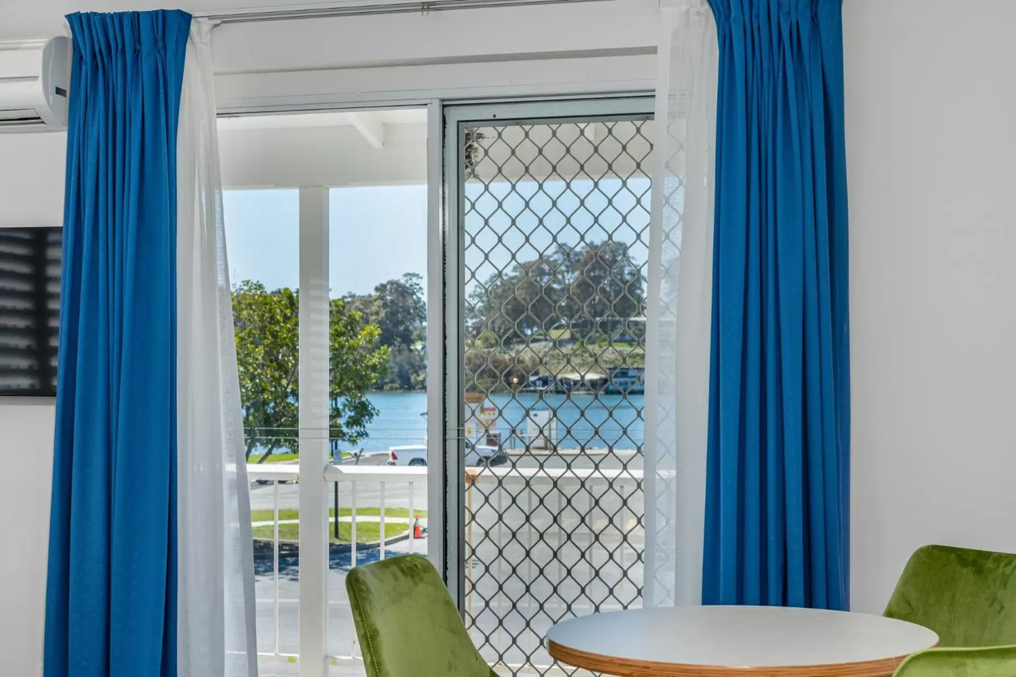 Balcony/Terrace in Batemans Bay Lodge