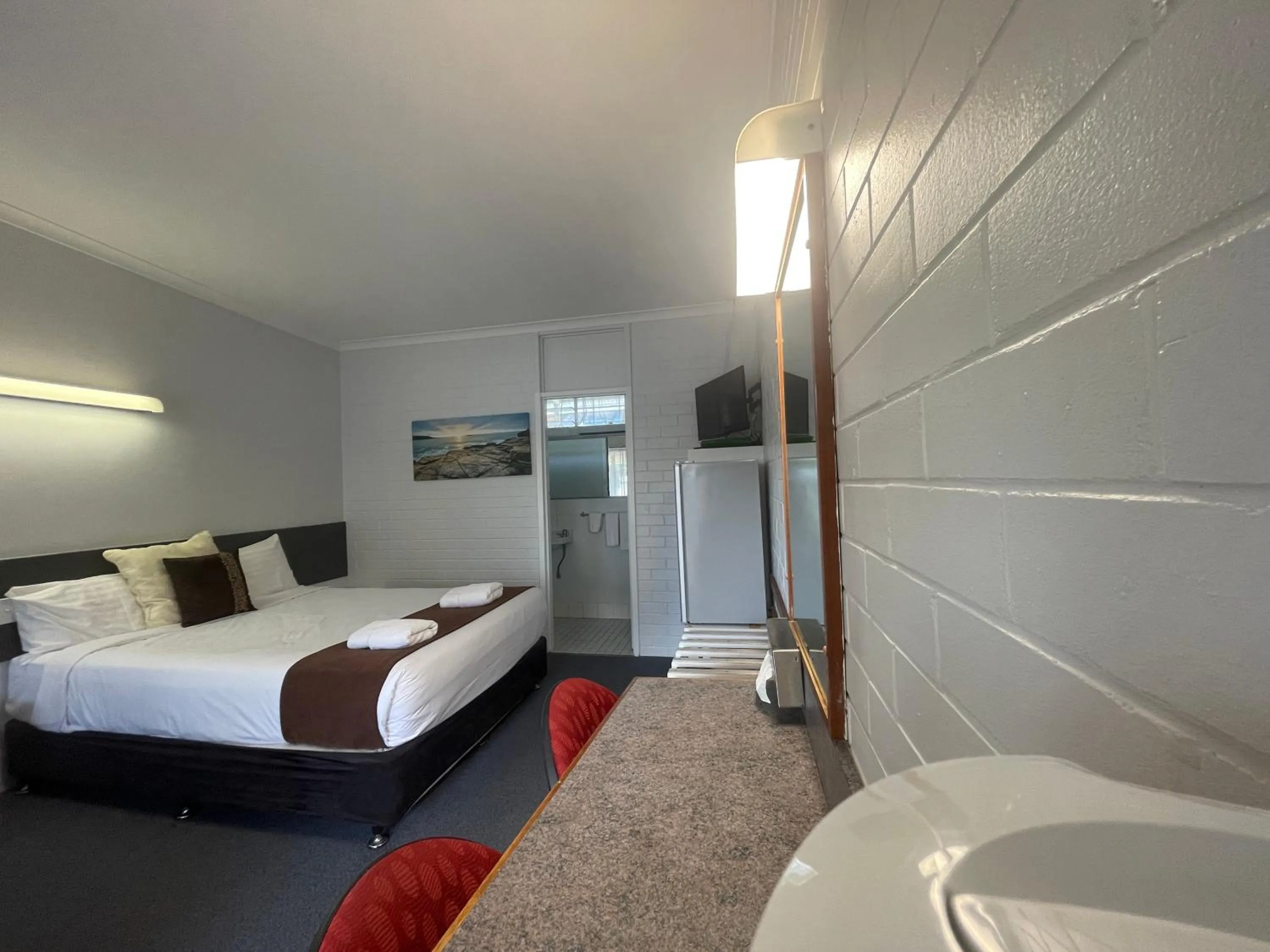 Bedroom, Bed in Arkana Motel