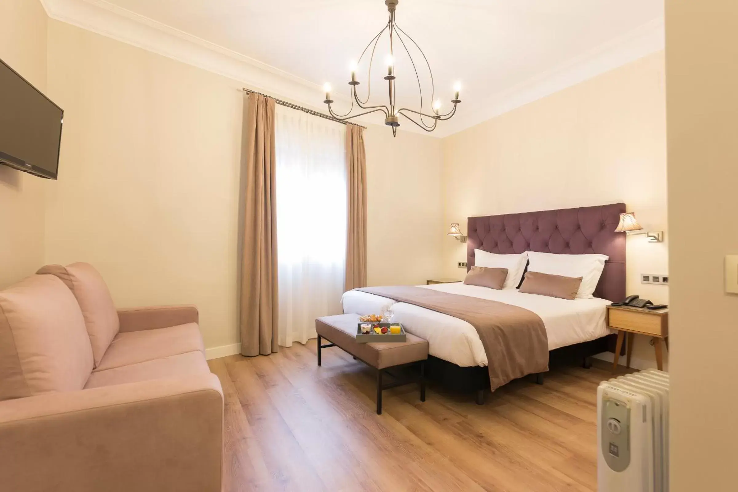 Double Room with Extra Bed in Real Segovia by Recordis Hotels