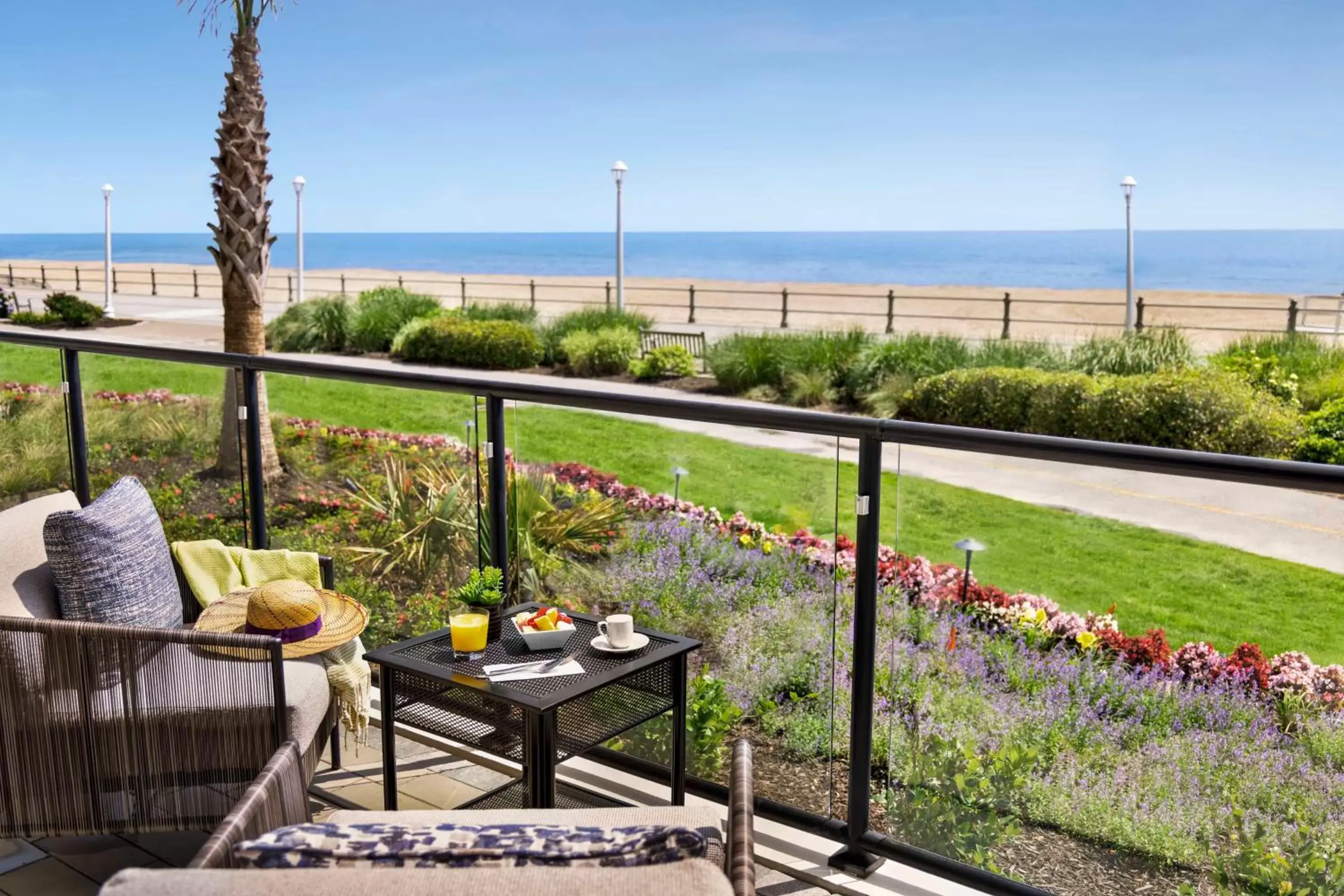 Patio in Hyatt Place Virginia Beach Oceanfront