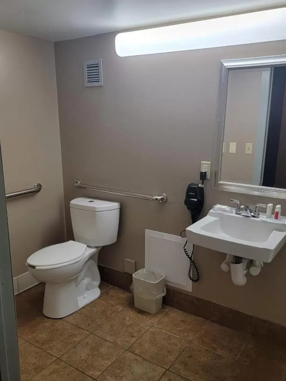 Bathroom in Ramada by Wyndham Angola/Fremont Area