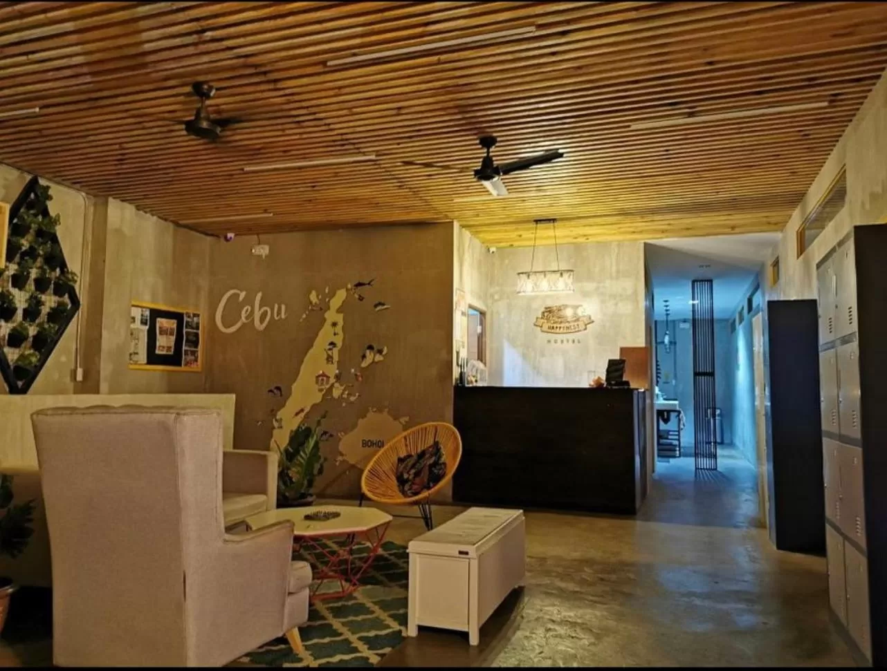 Lobby or reception in HappyNest Hostel Cebu