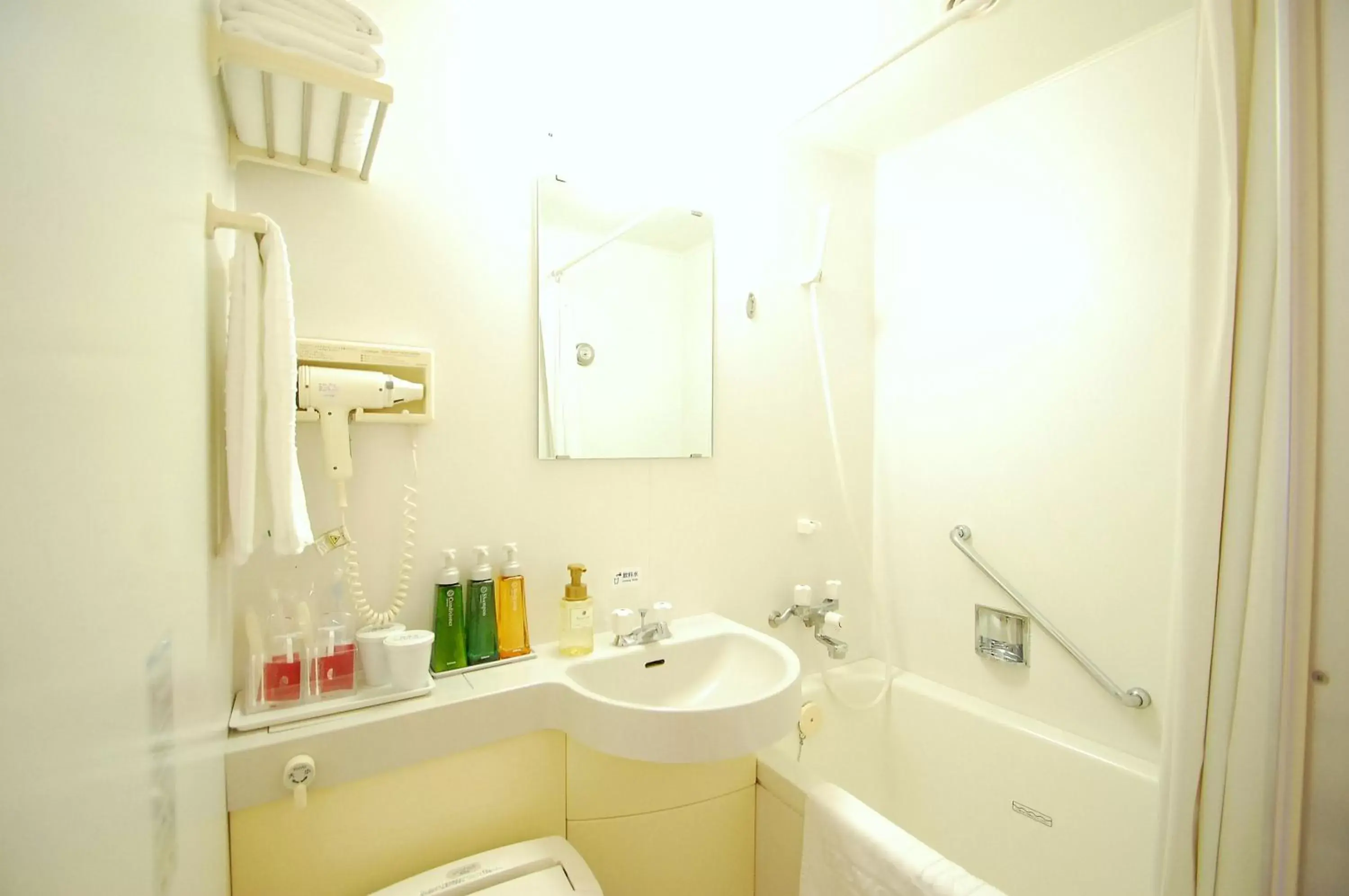 Photo of the whole room, Bathroom in Izumo Royal Hotel