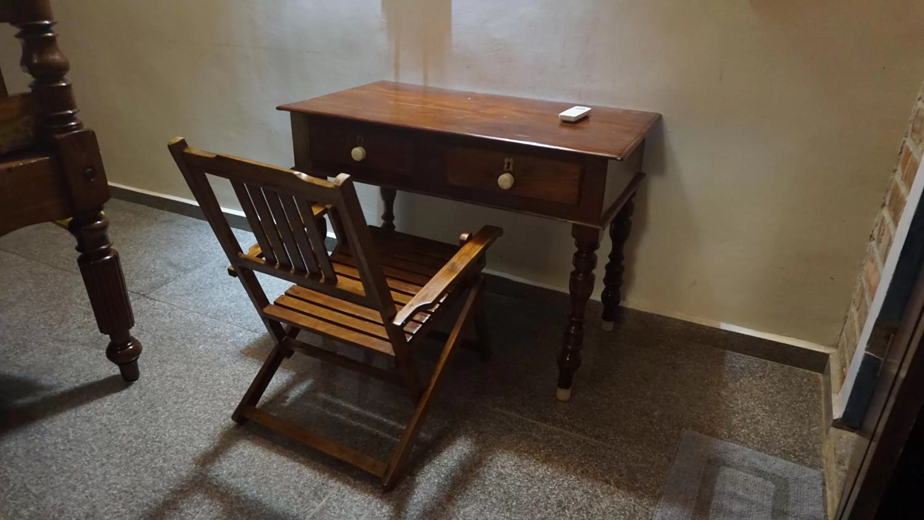 hair dresser in Green's Guest House