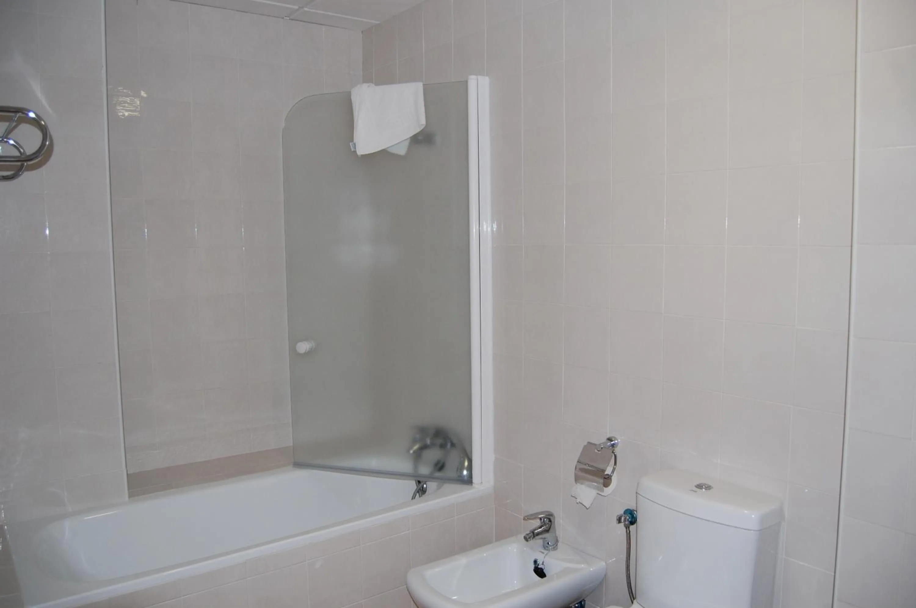 Toilet in Hotel Castillo