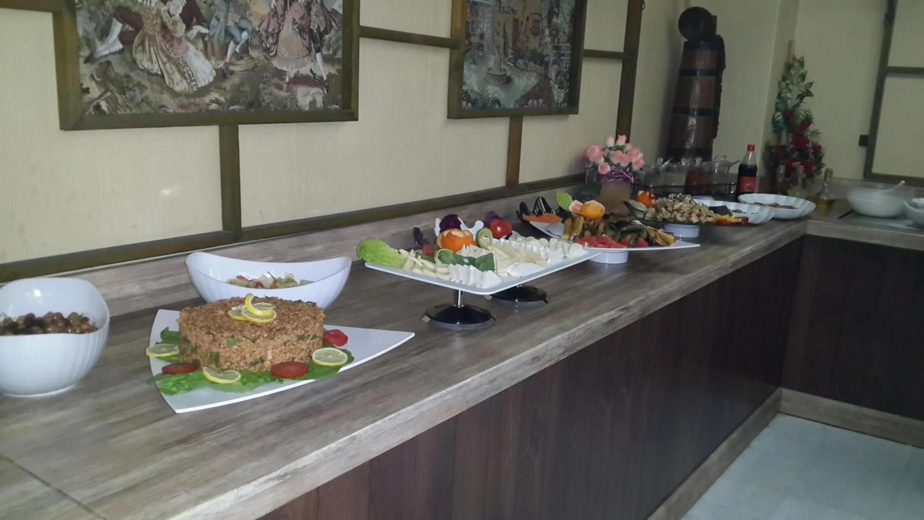 Food and drinks in Myra Hotel