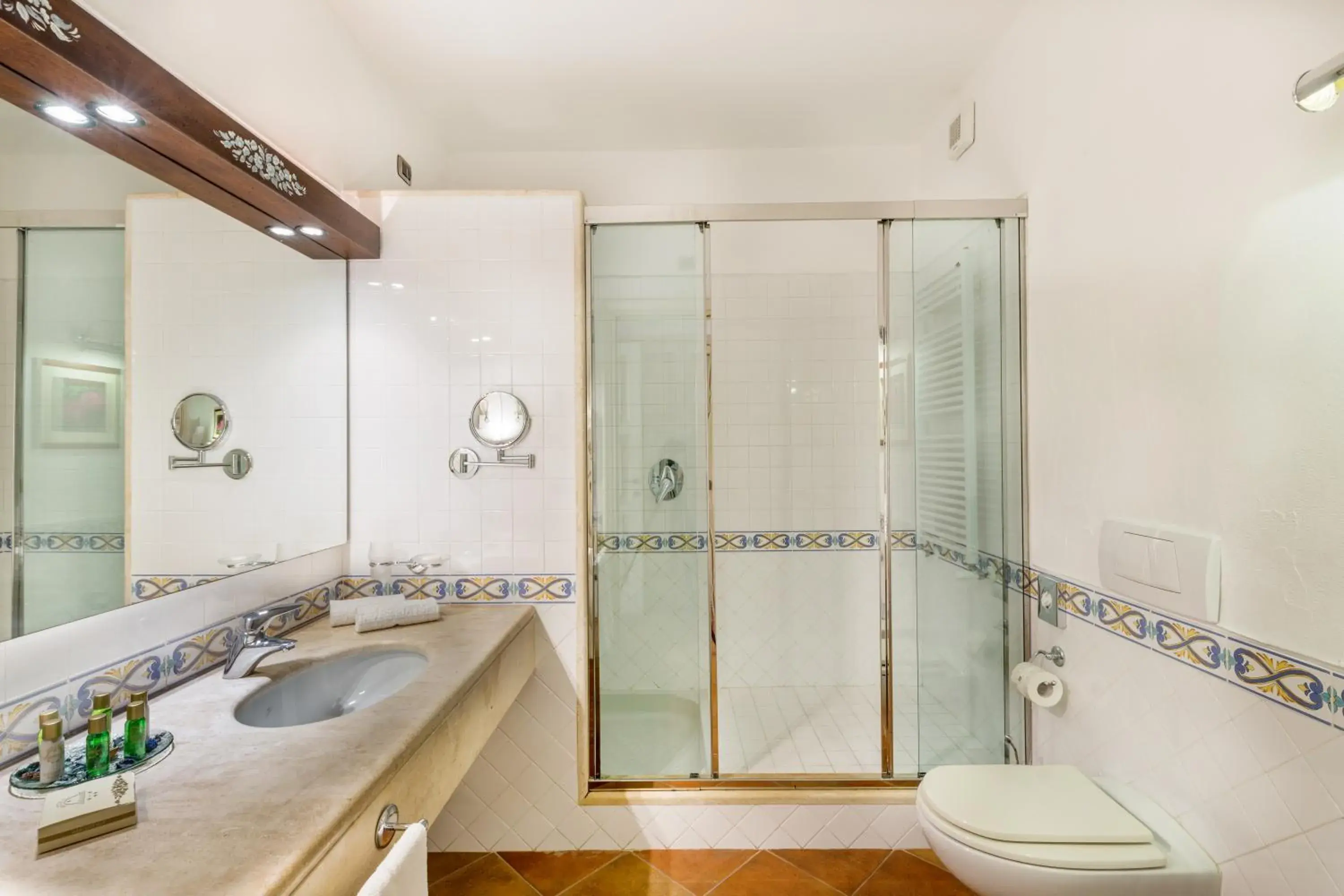 Shower, Bathroom in La Vecchia Fonte