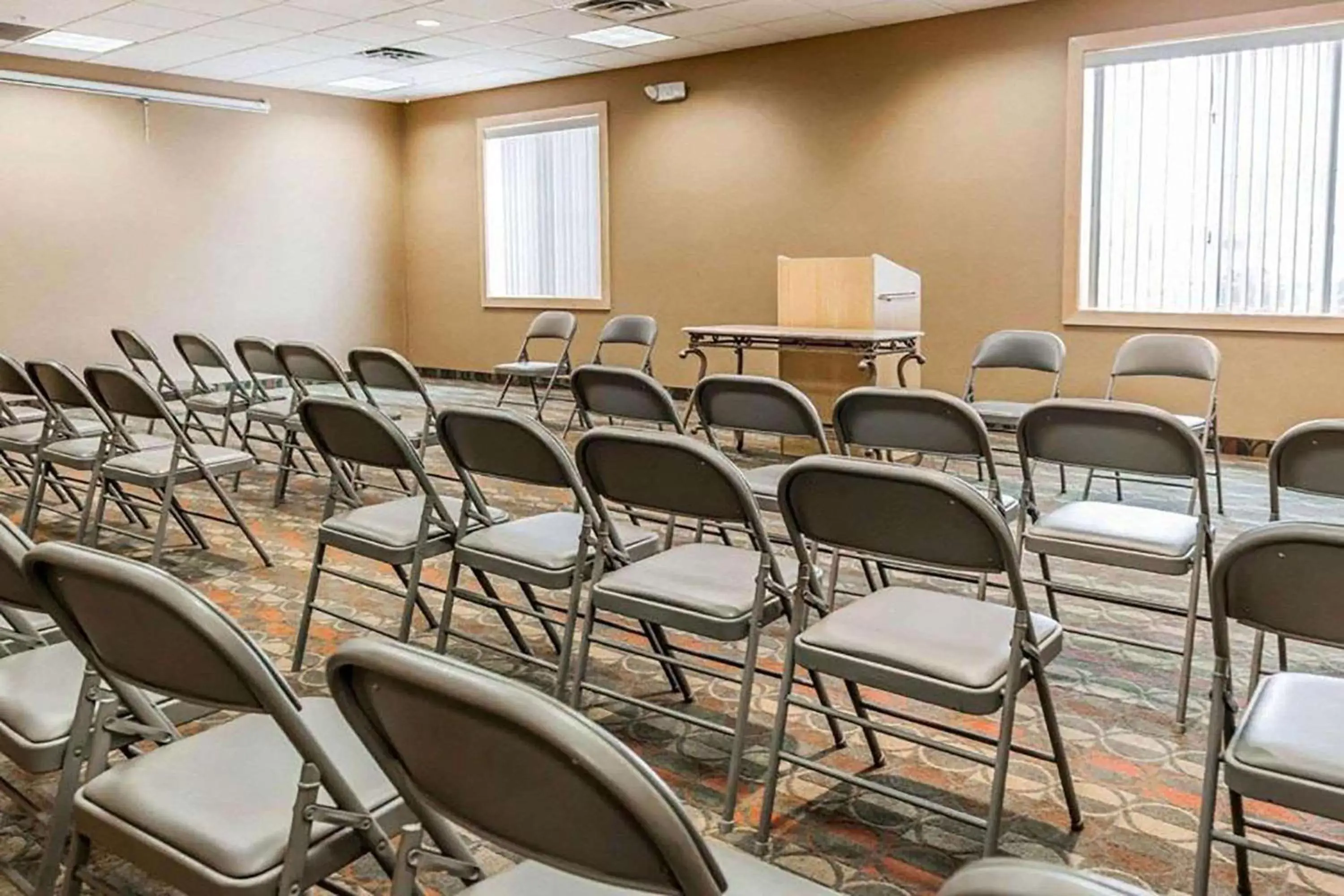 Meeting/conference room in Quality Inn East Indianapolis