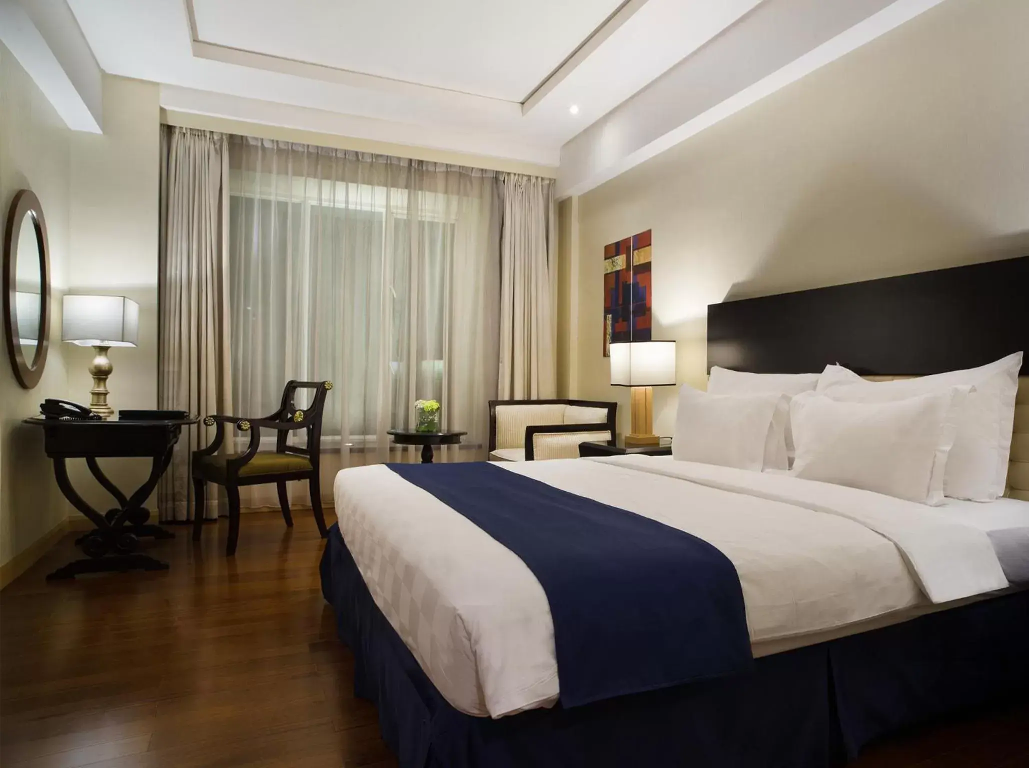 Bedroom, Bed in Grandkemang Hotel