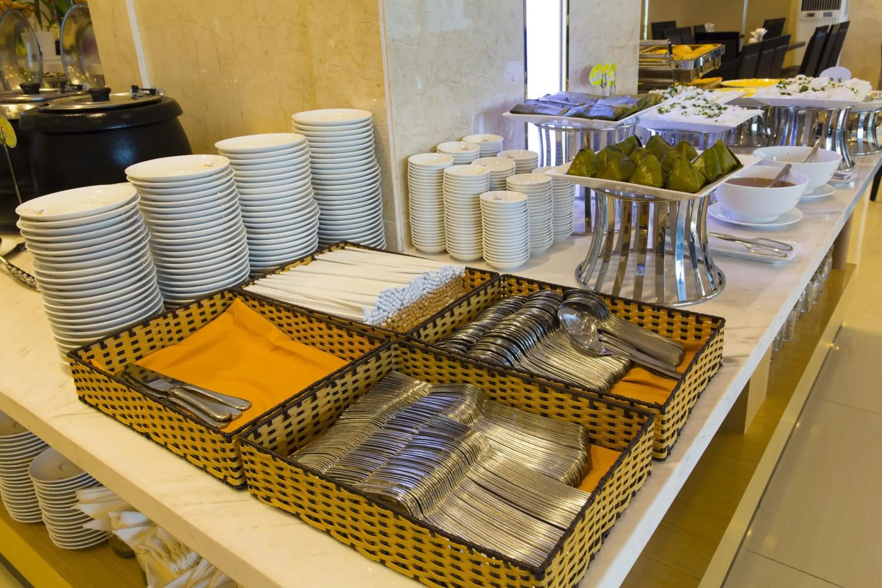 Buffet breakfast, Restaurant/Places to Eat in Dendro Gold Hotel