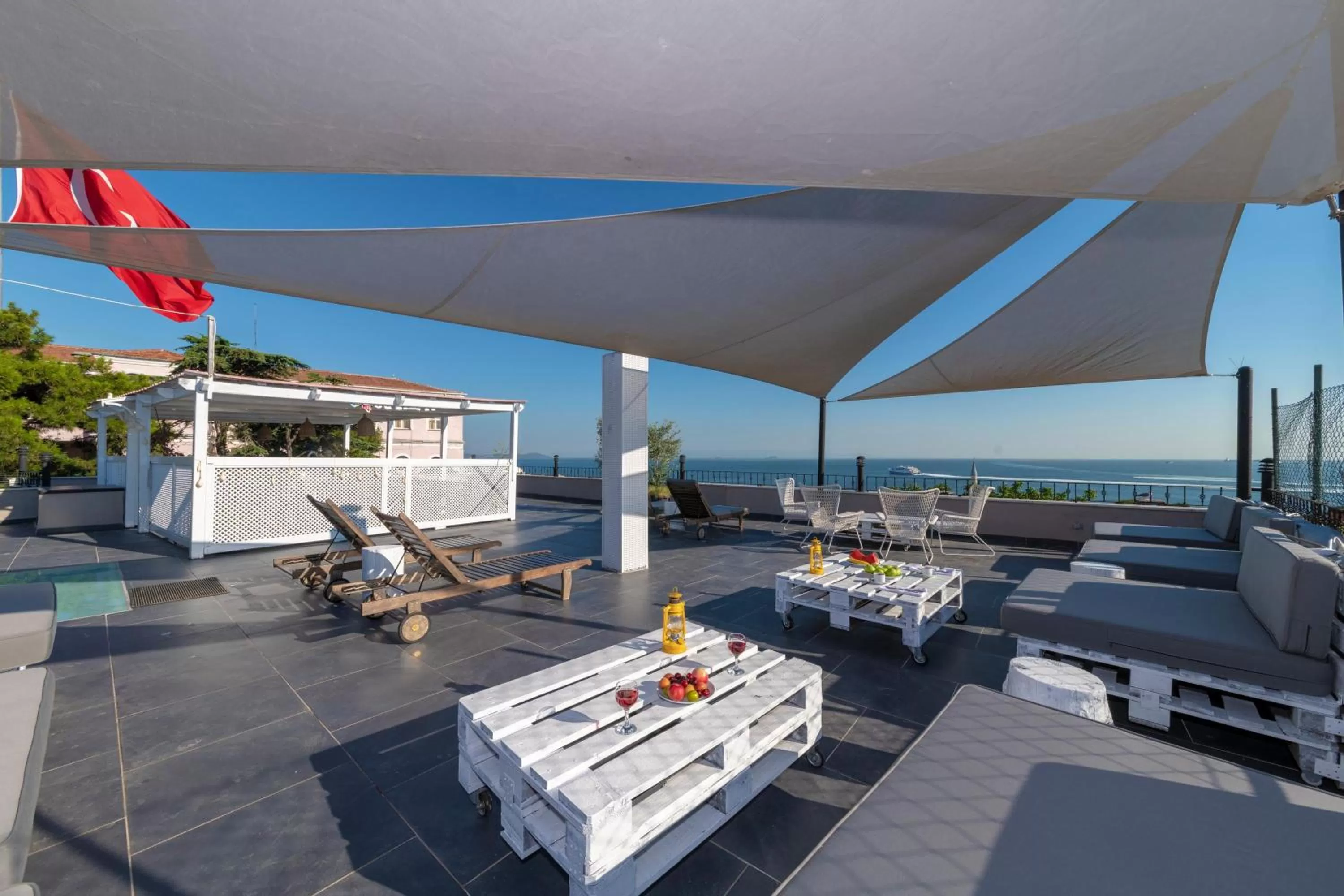 Natural landscape in Rumours Inn