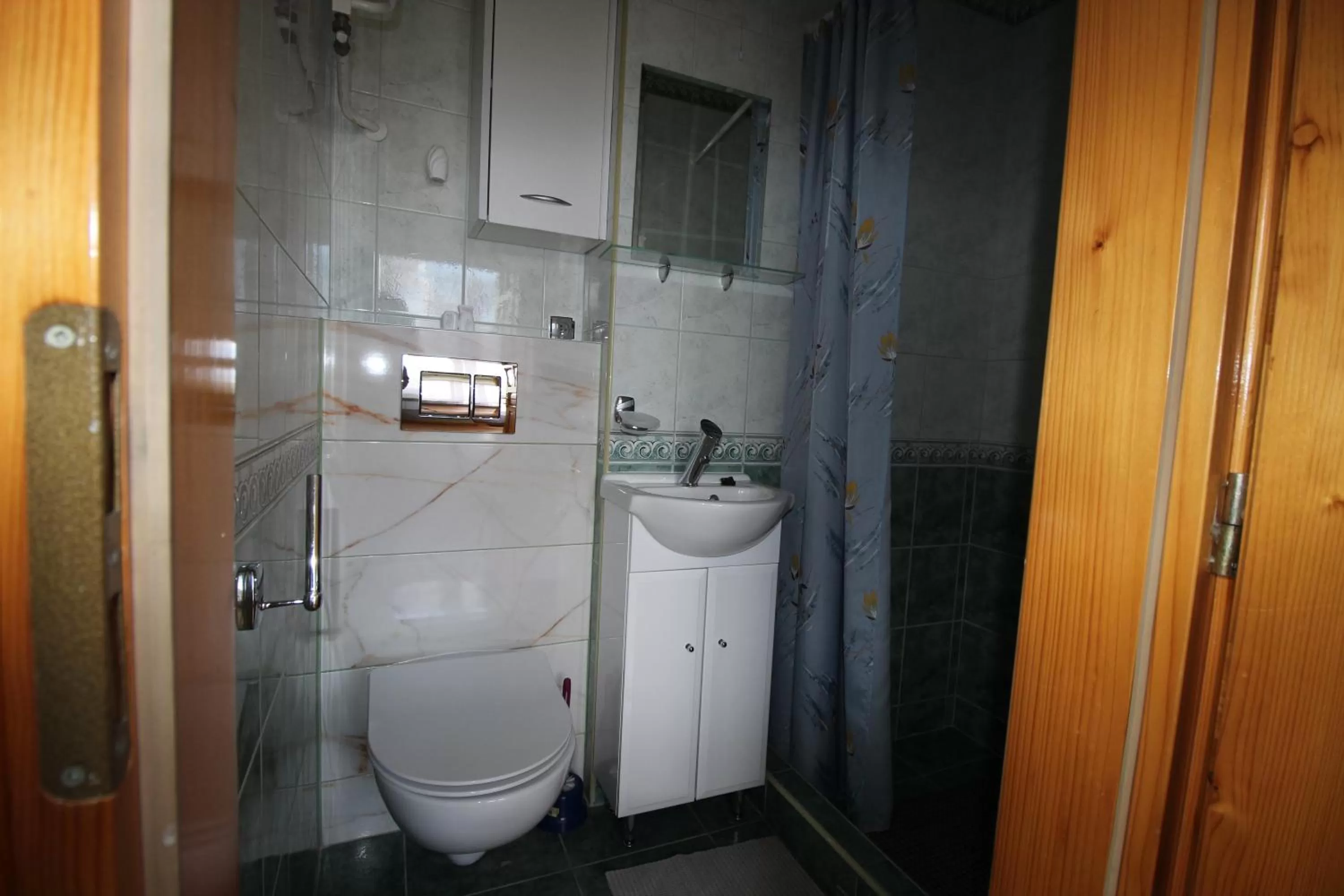 Bathroom in DW U Wajdy