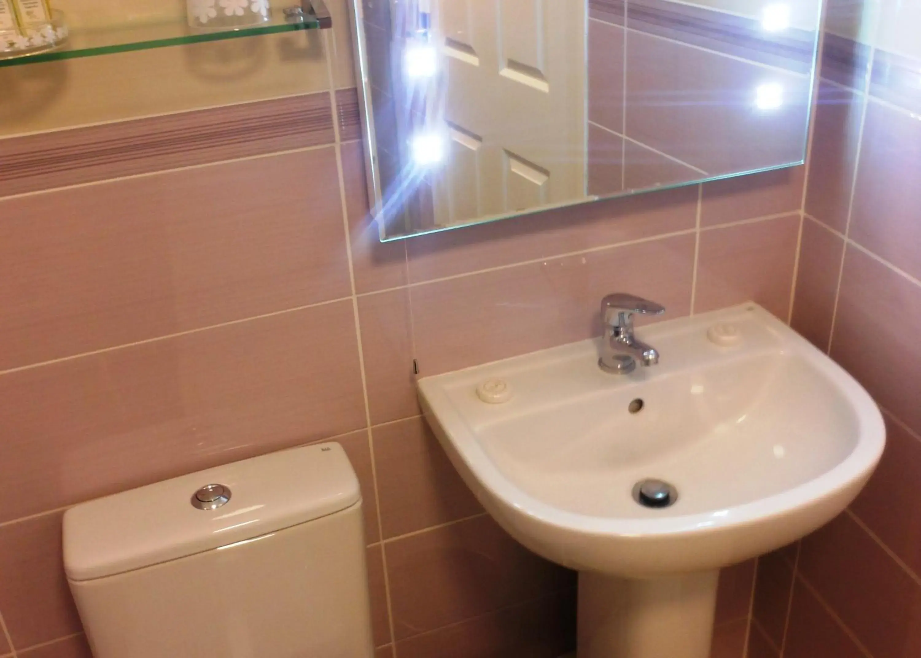 Bathroom in New Inn - Dorchester