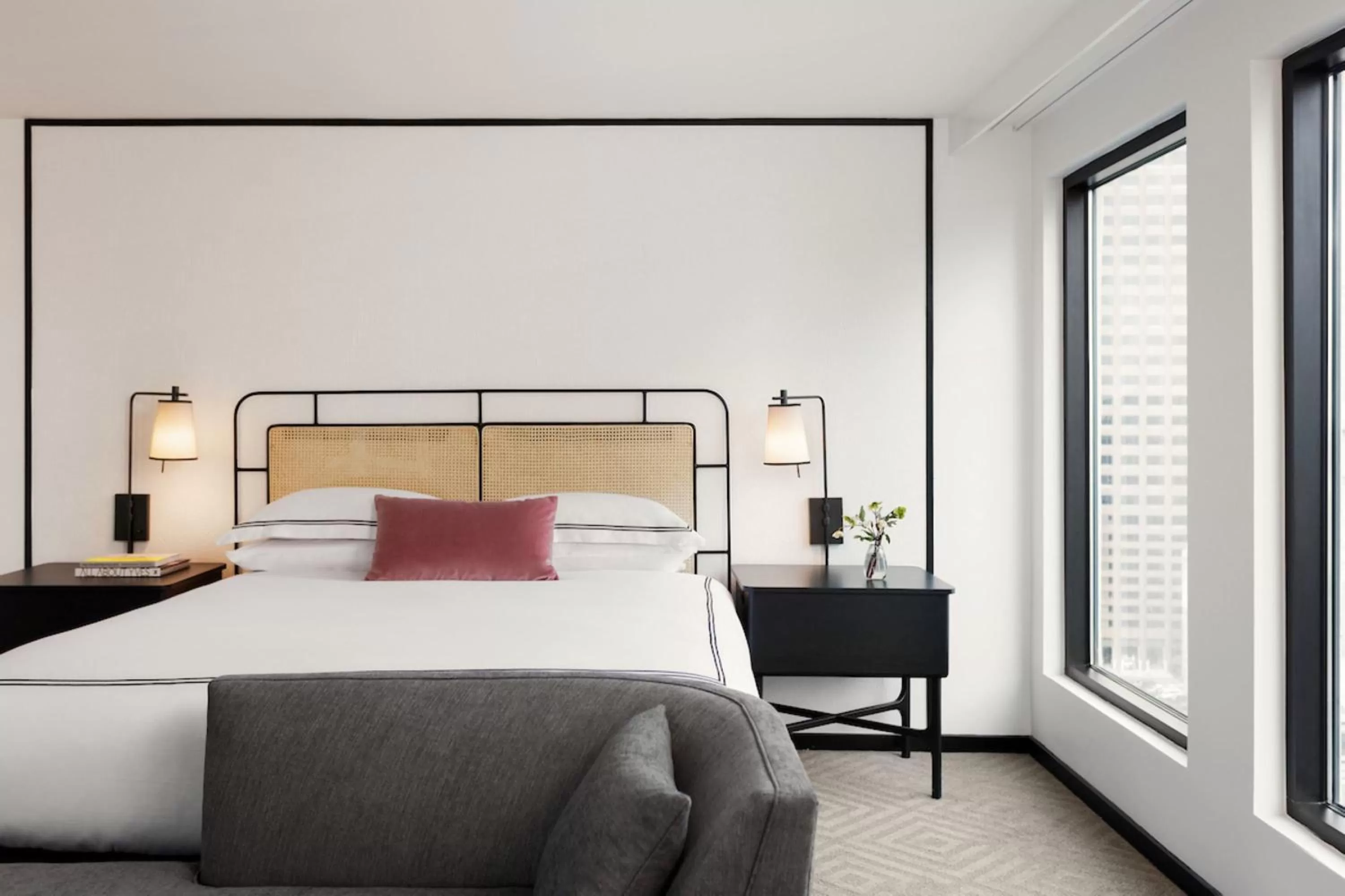 Photo of the whole room, Bed in Kimpton Hotel Fontenot by IHG