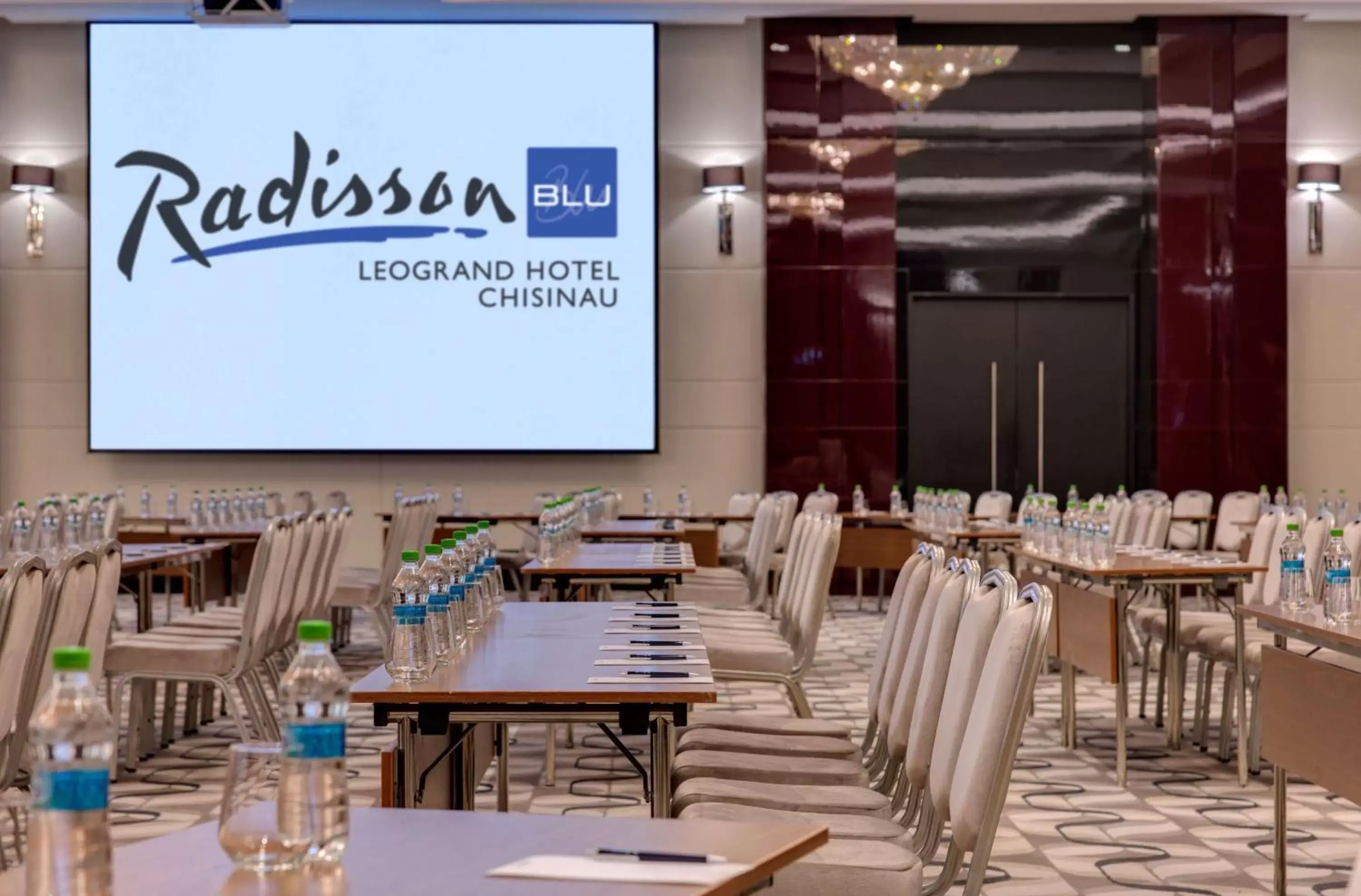 On site, Restaurant/Places to Eat in Radisson Blu Leogrand Hotel