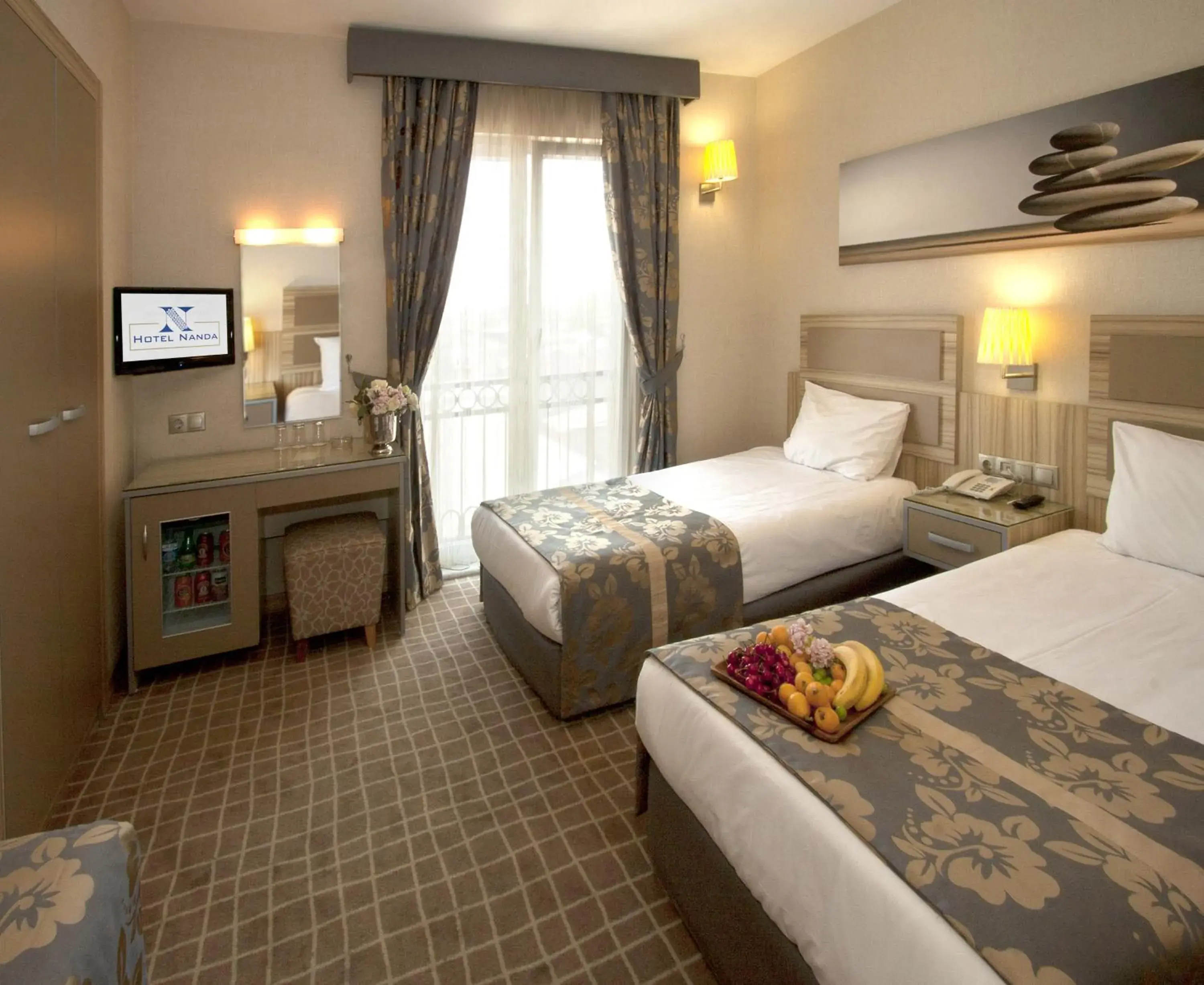 Standard Twin Room in Nanda Hotel