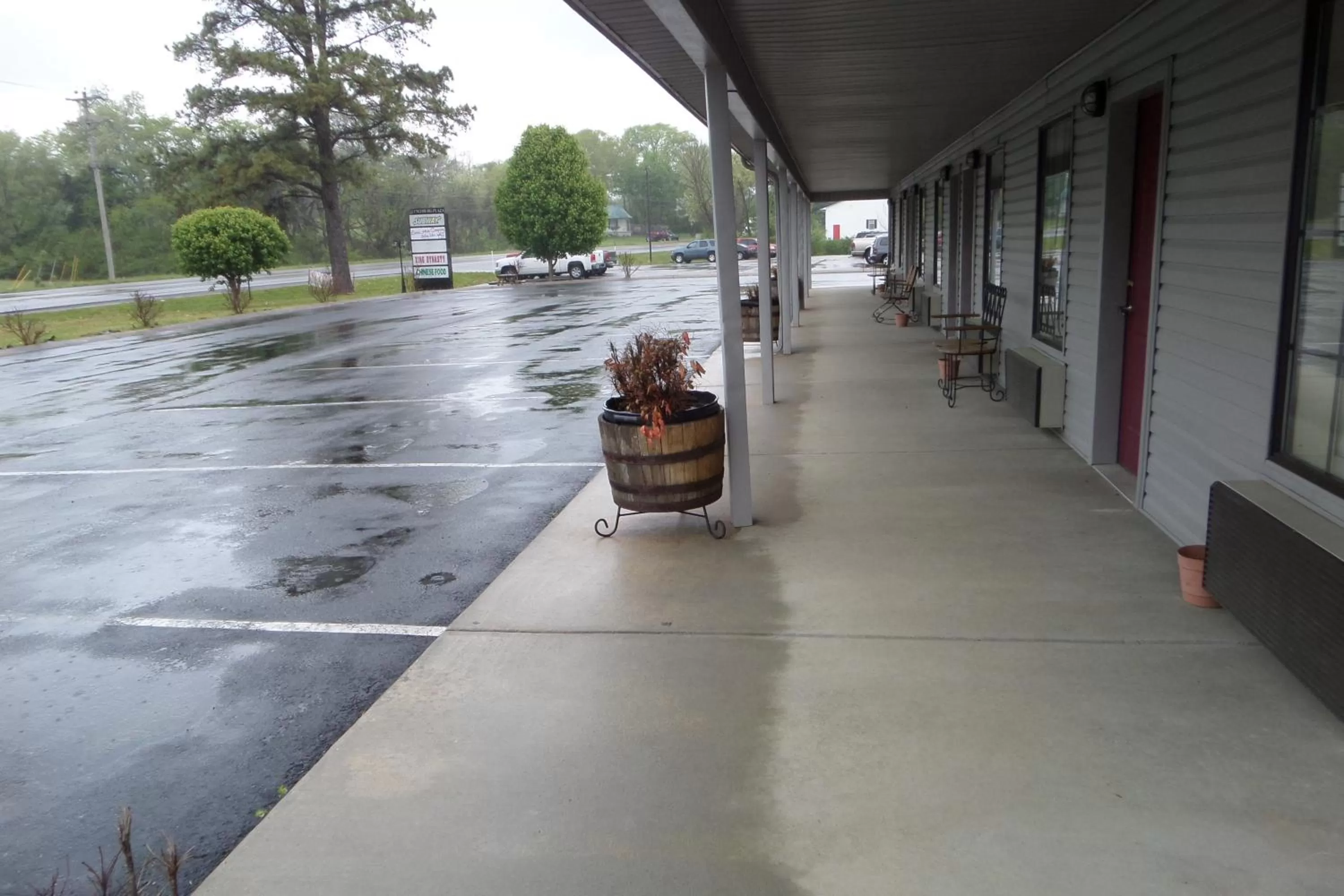 Patio in Lynchburg Country Inn