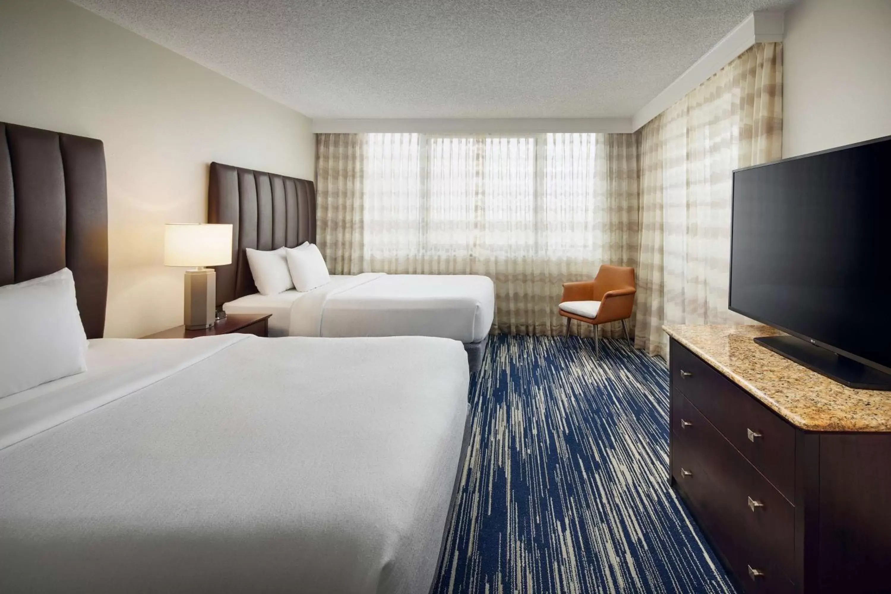 Bed in Embassy Suites by Hilton West Palm Beach Central Bed in Embassy Suites by Hilton West Palm Beach Central