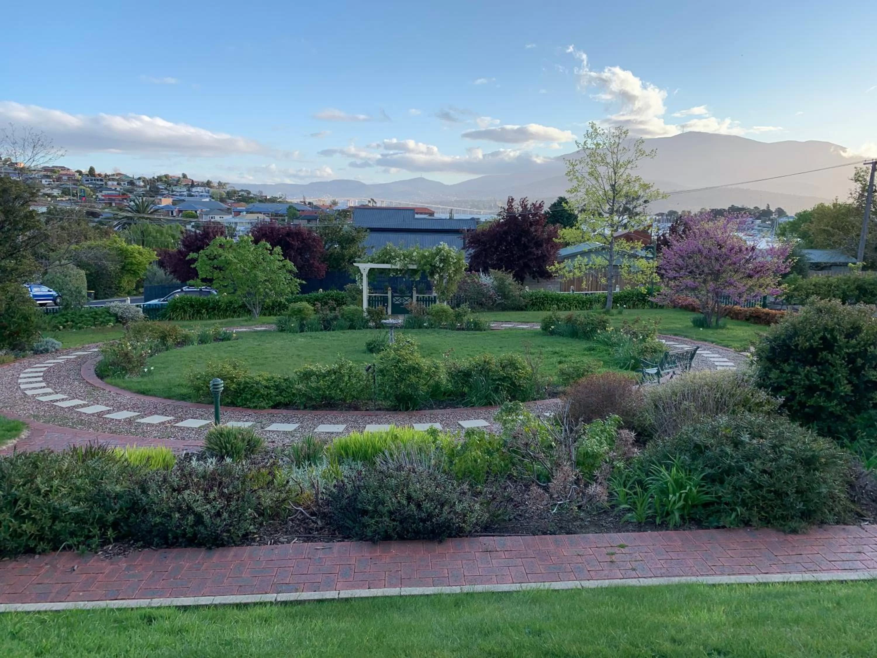 Nearby landmark in Orana House