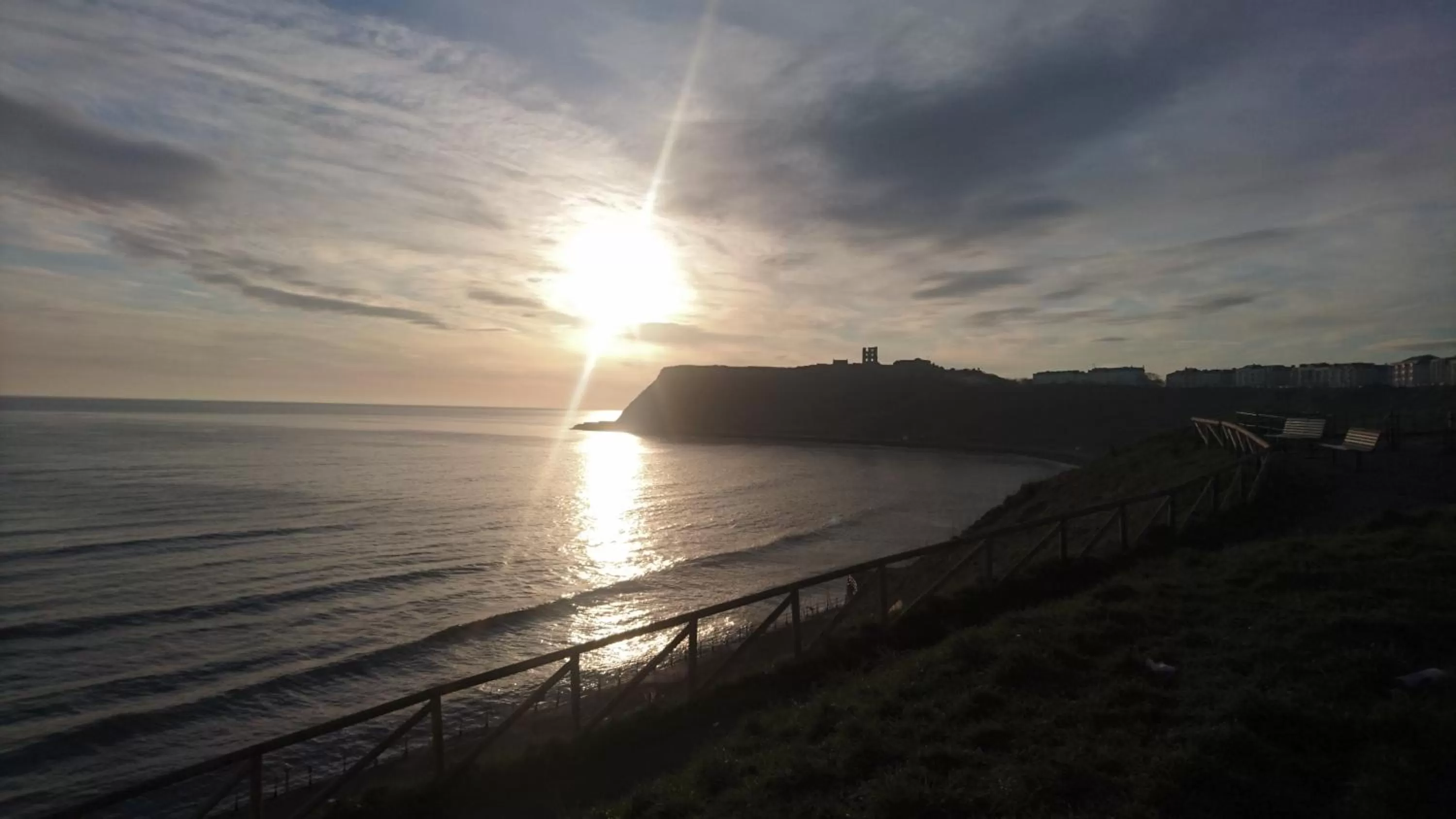 Entertainment, Sunrise/Sunset in The Beaches