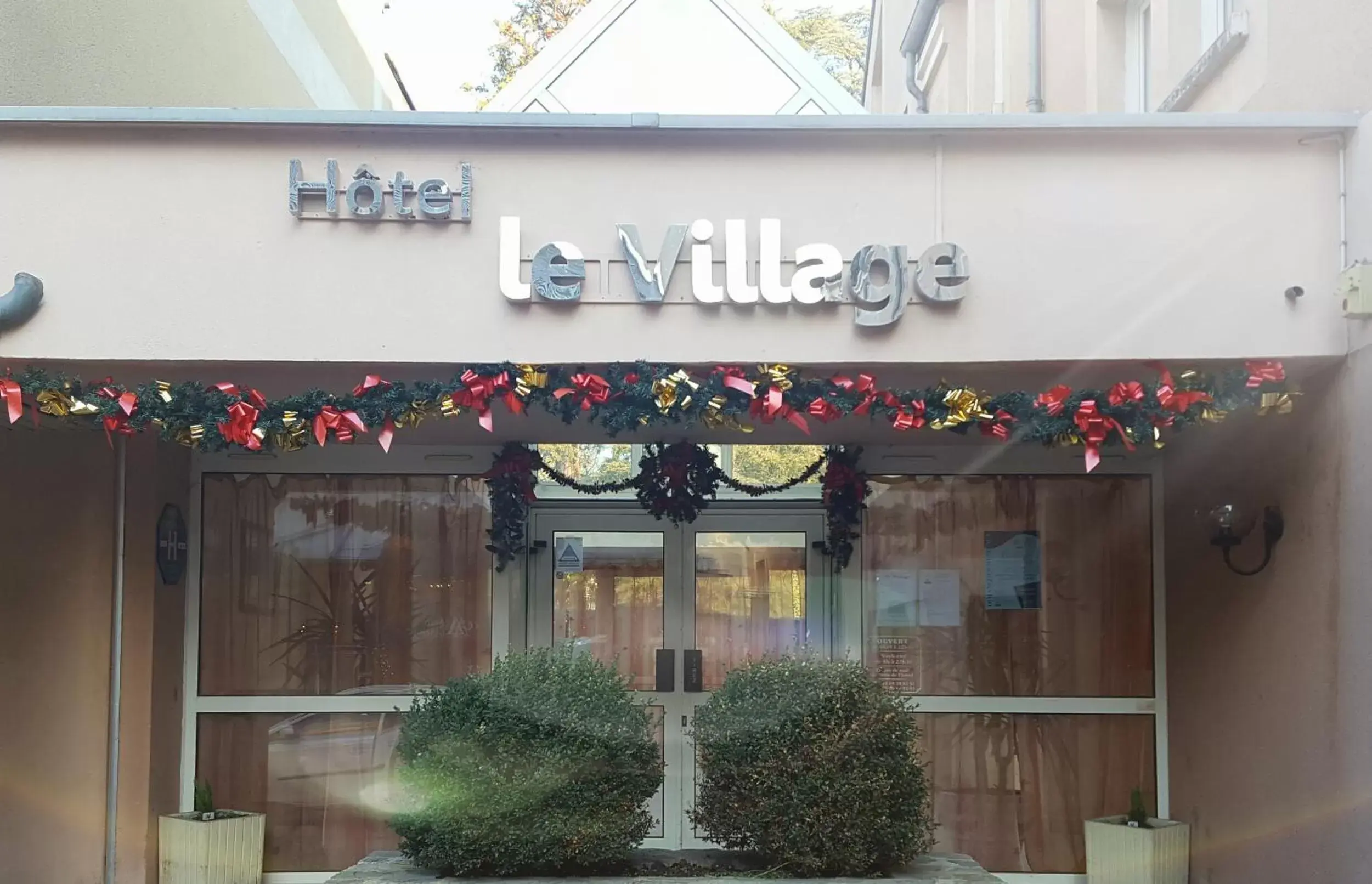 Facade/entrance in Hotel Le Village