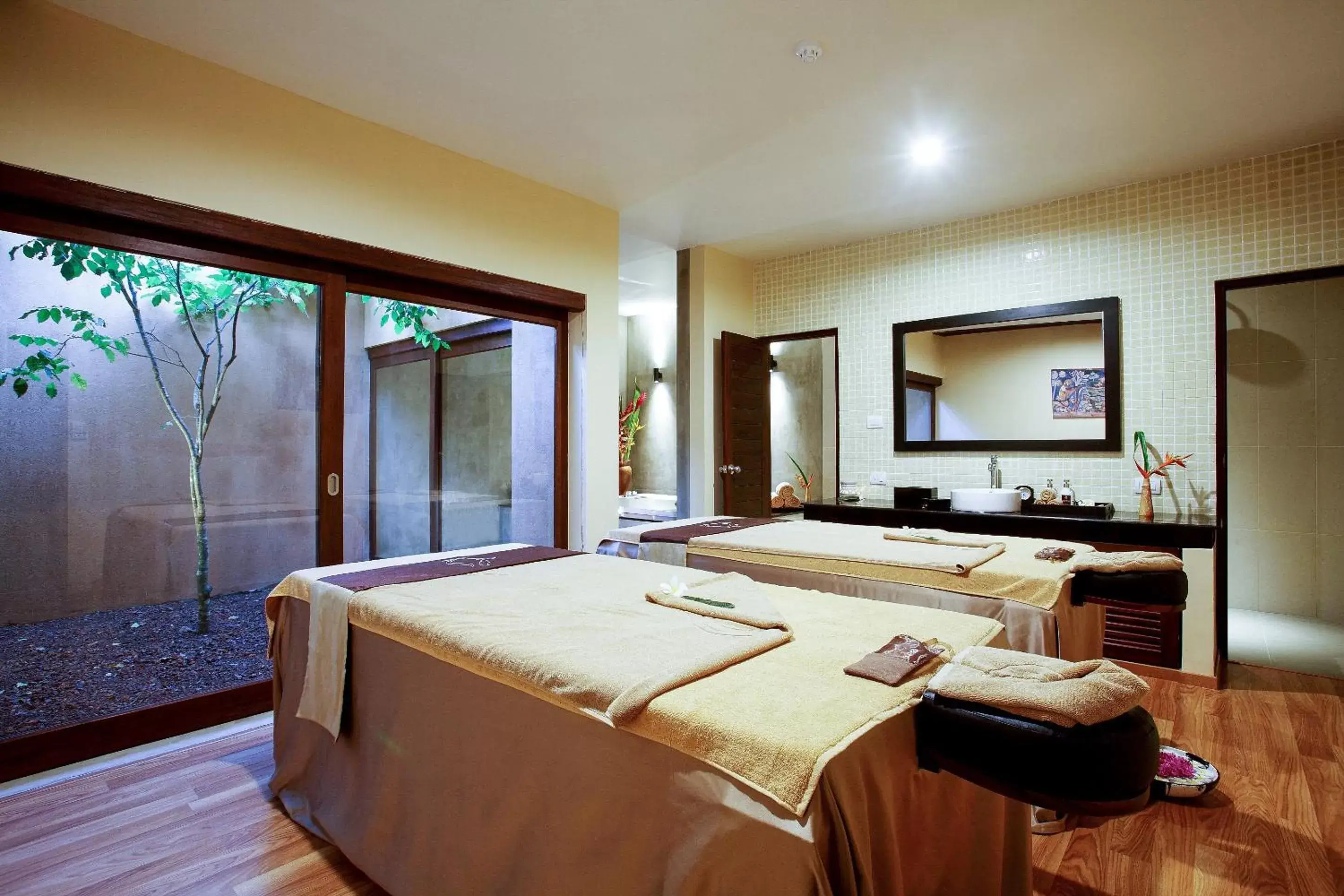 Spa and wellness centre/facilities in Centara Ceysands Resort & Spa Sri Lanka