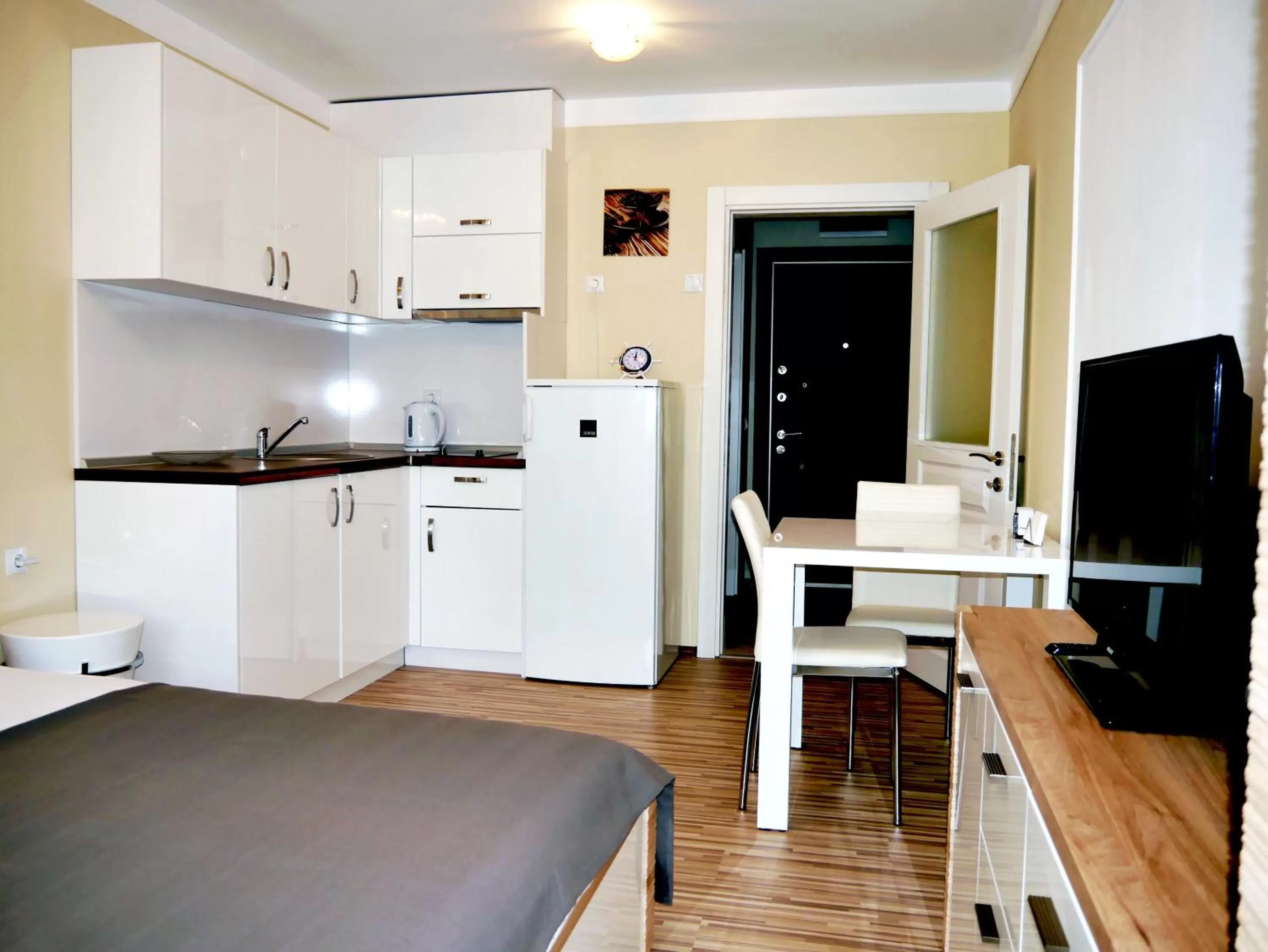 APART-HOTEL Stamopolu Lux с изглед към морето