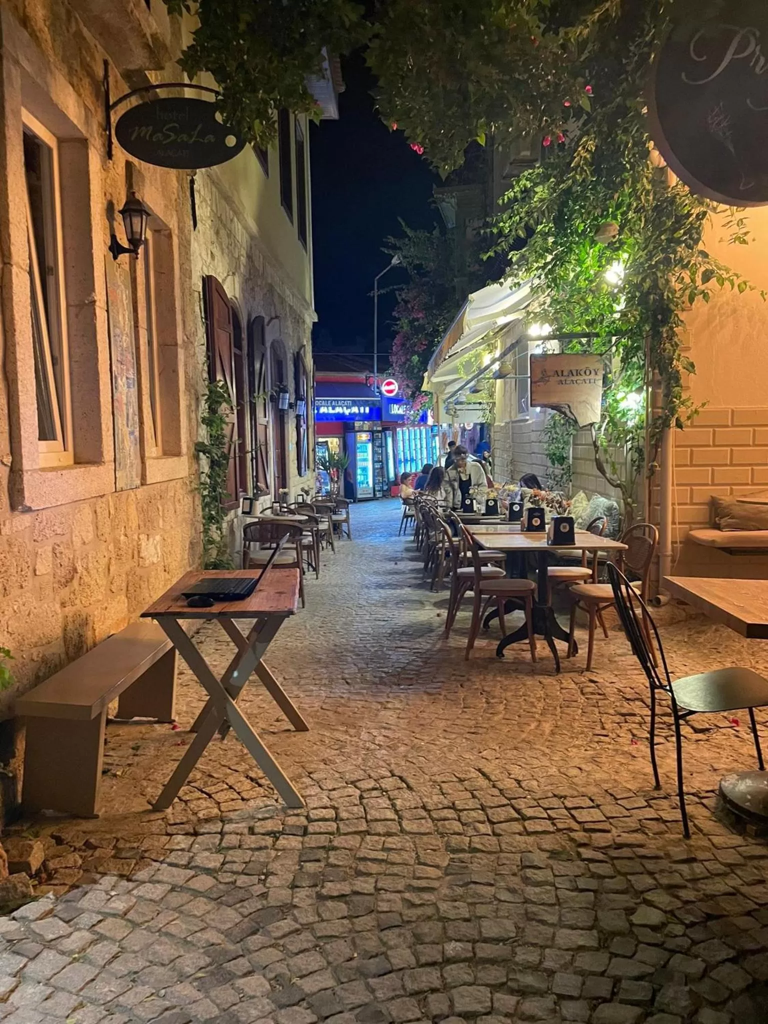 Property building, Restaurant/Places to Eat in MaSaLa Otel