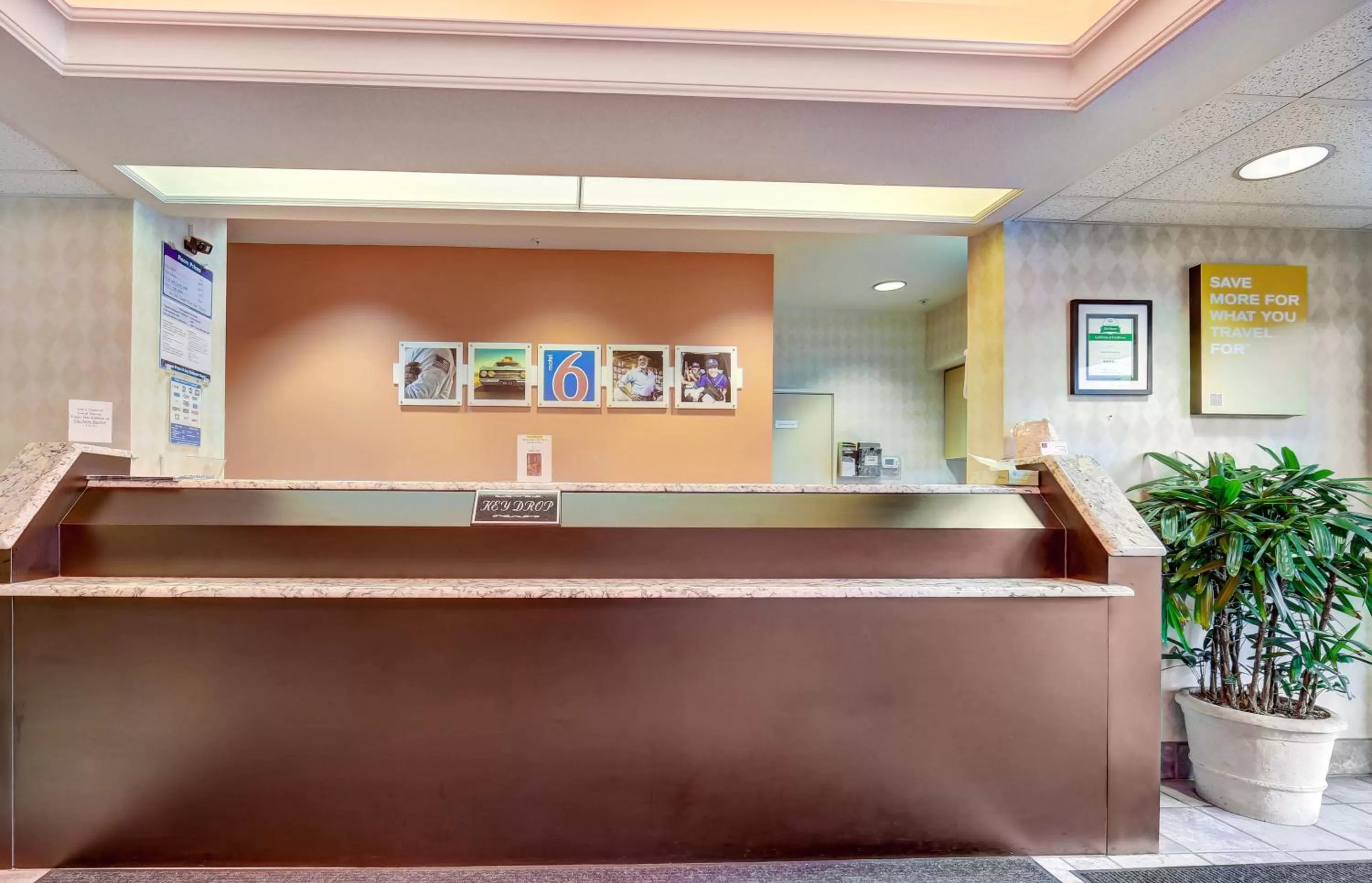 Lobby or reception in Motel 6-Roseburg, OR