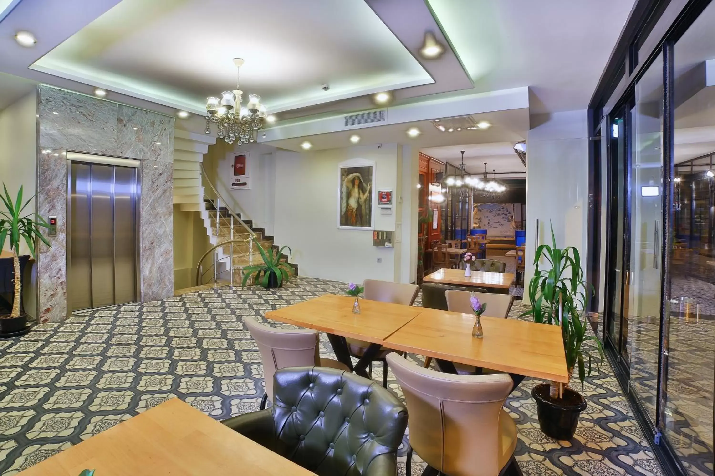 Lobby or reception, Lounge/Bar in Amara Old City Hotel & Spa