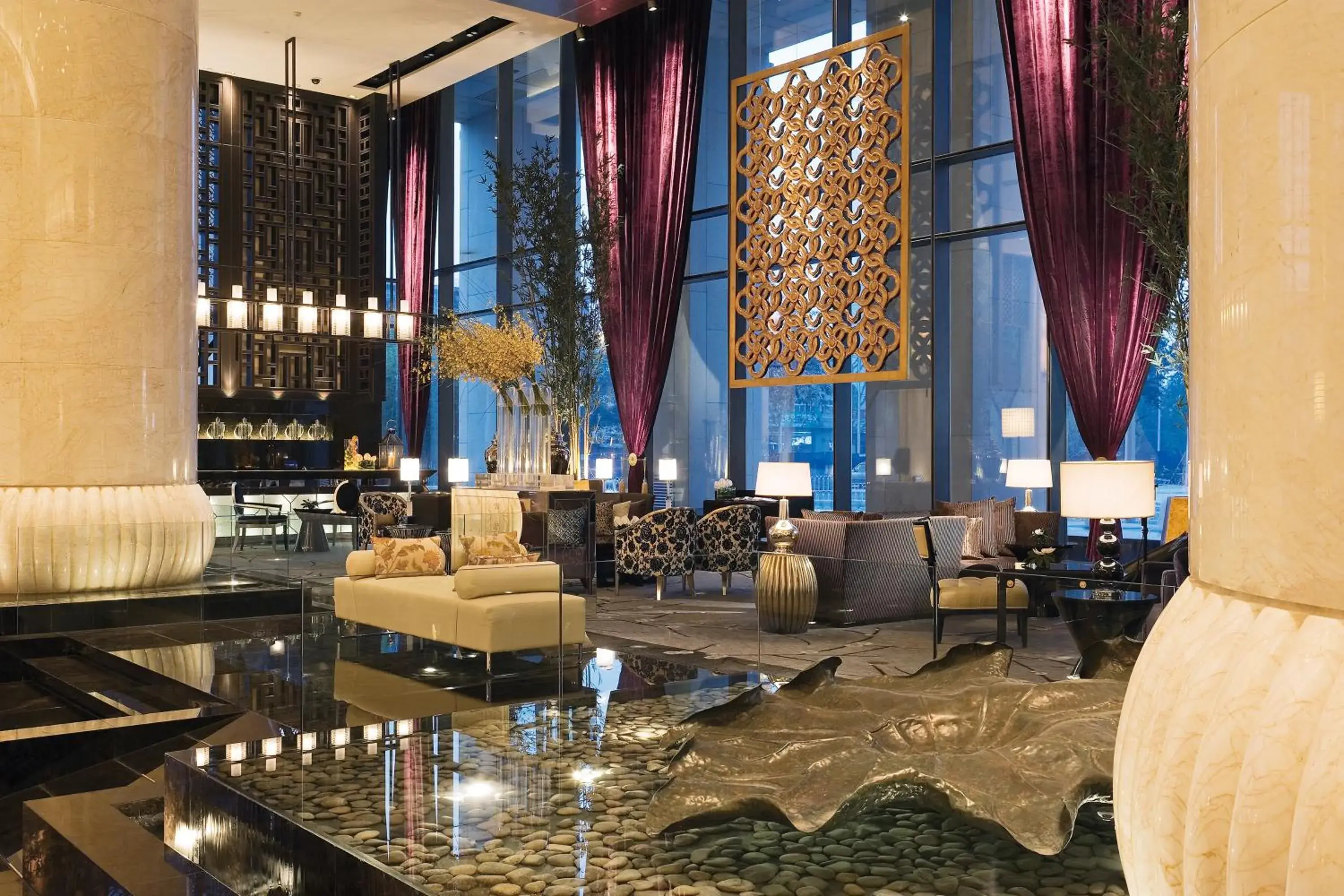 Lounge or bar in Wanda Vista Beijing