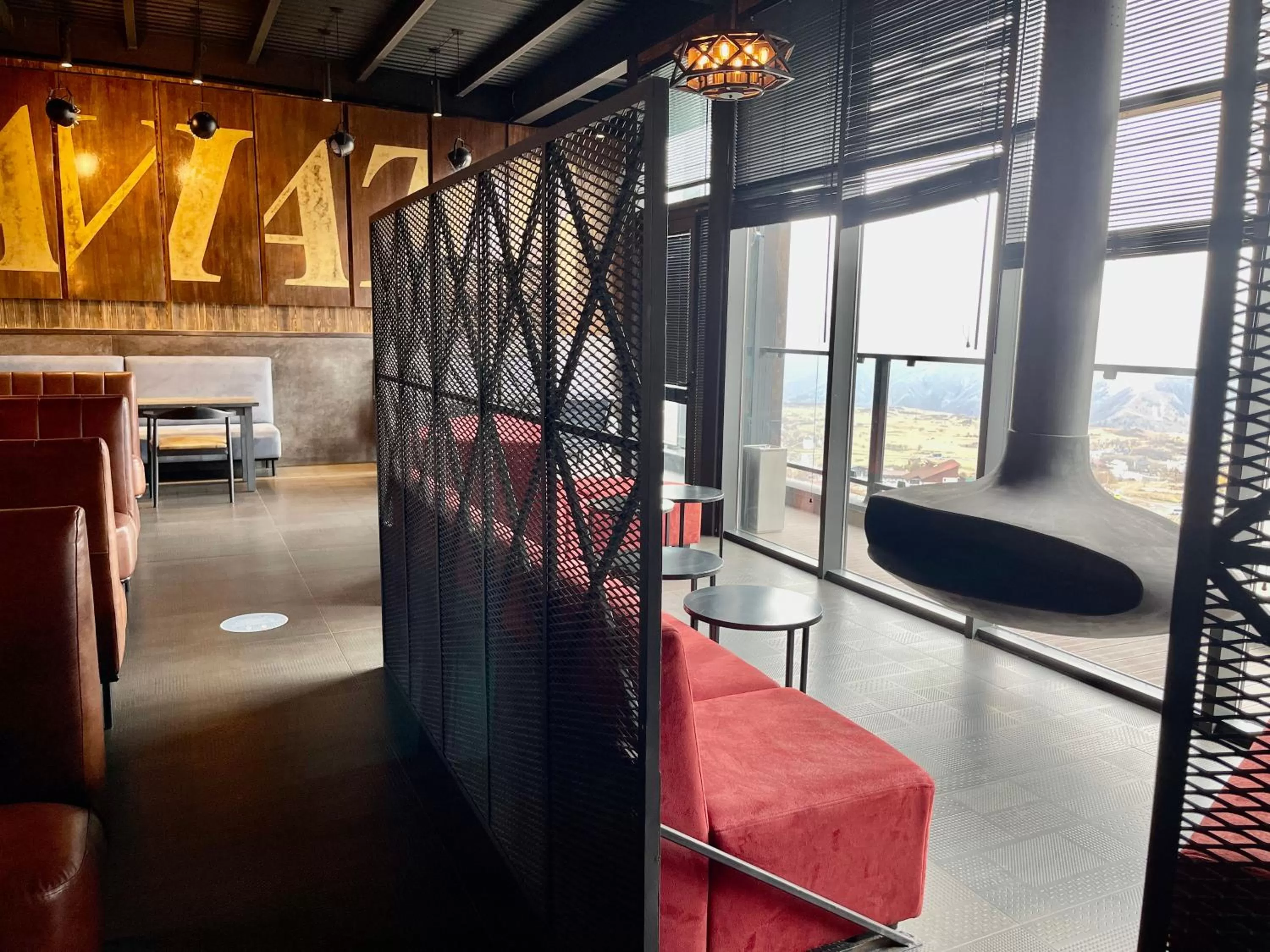 Lounge or bar in Gudauri Loft Hotel