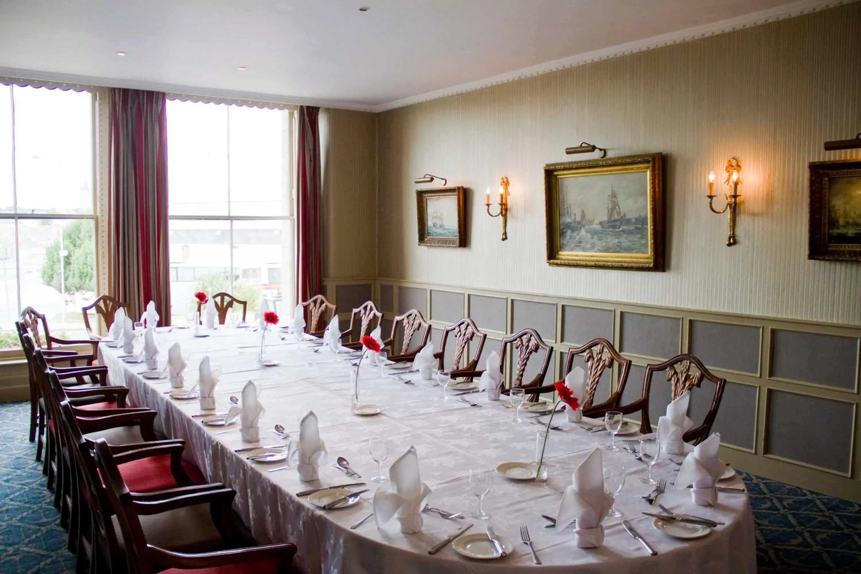 Banquet/Function facilities, Restaurant/Places to Eat in Duke Of Cornwall Hotel