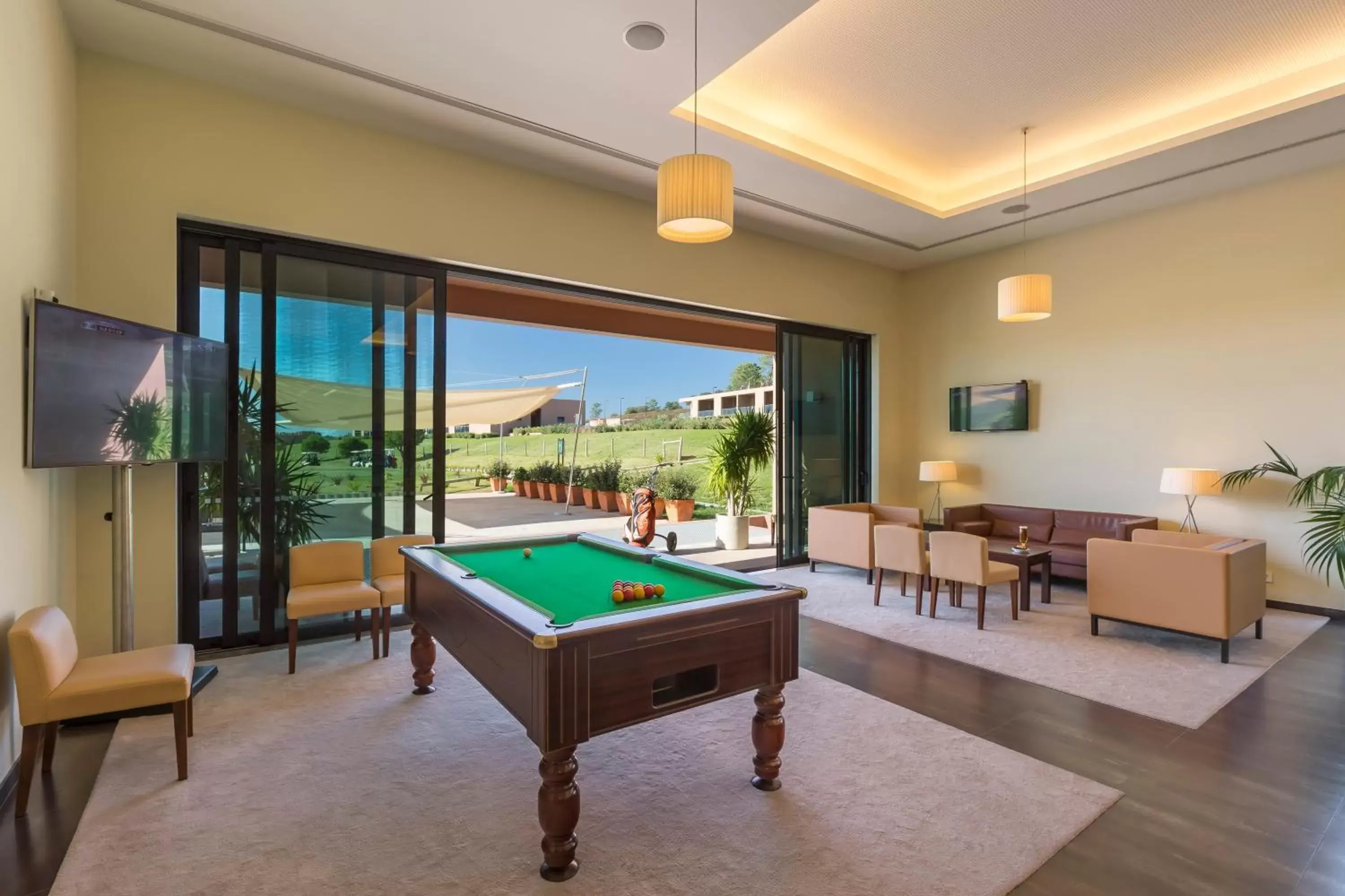 Billiard, Billiards in NAU Morgado Golf & Country Club