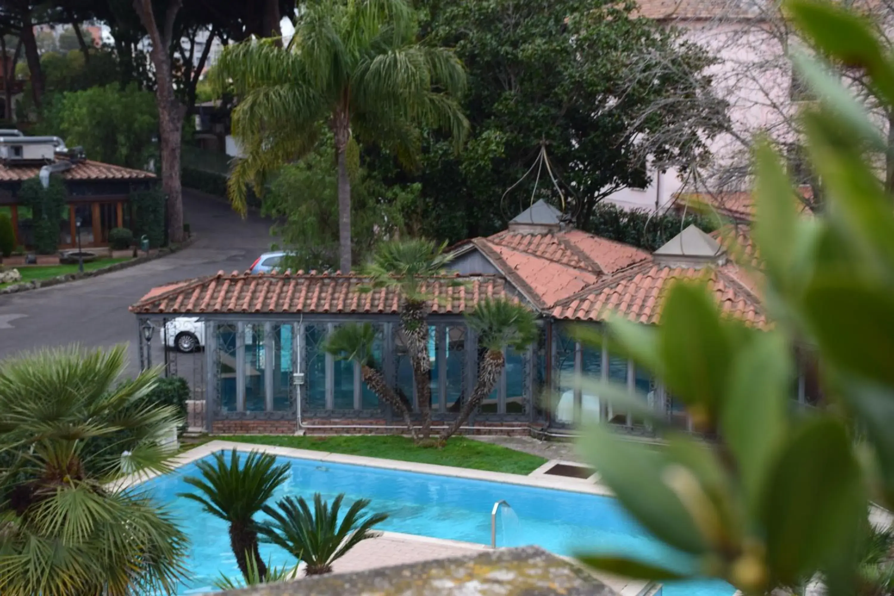 Property building, Pool View in Mancini Park Hotel