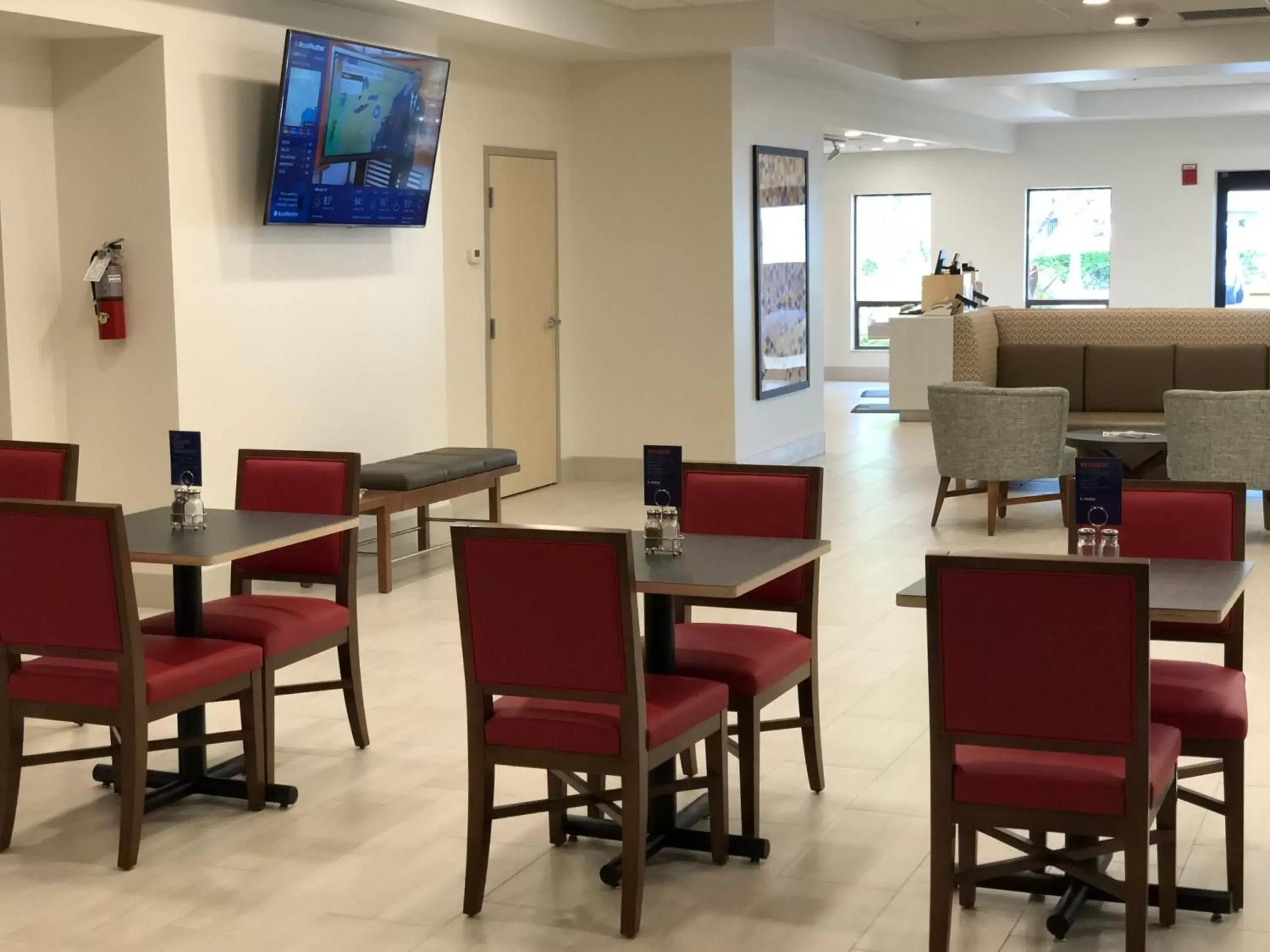 Breakfast, Restaurant/Places to Eat in Holiday Inn Express Boca Raton - West, an IHG Hotel