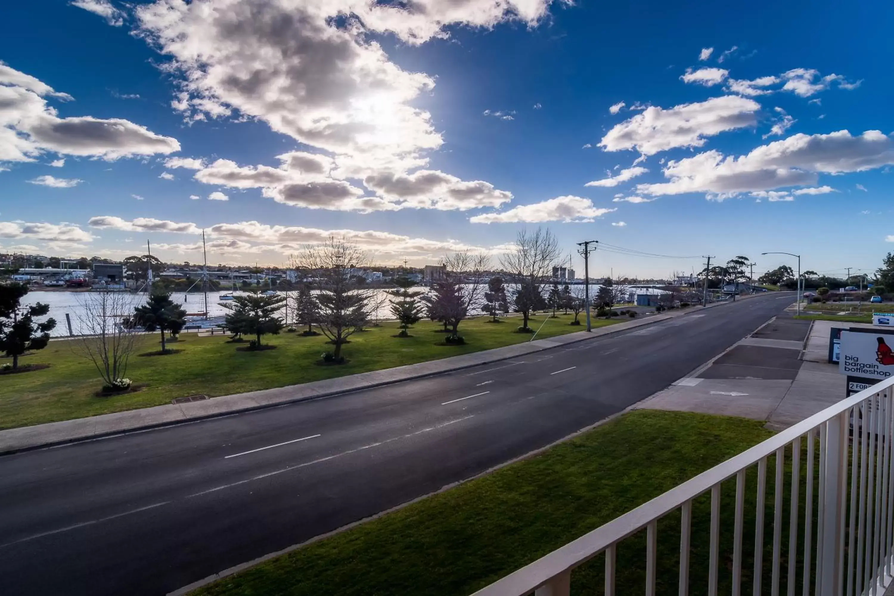 Natural landscape in Argosy Motor Inn