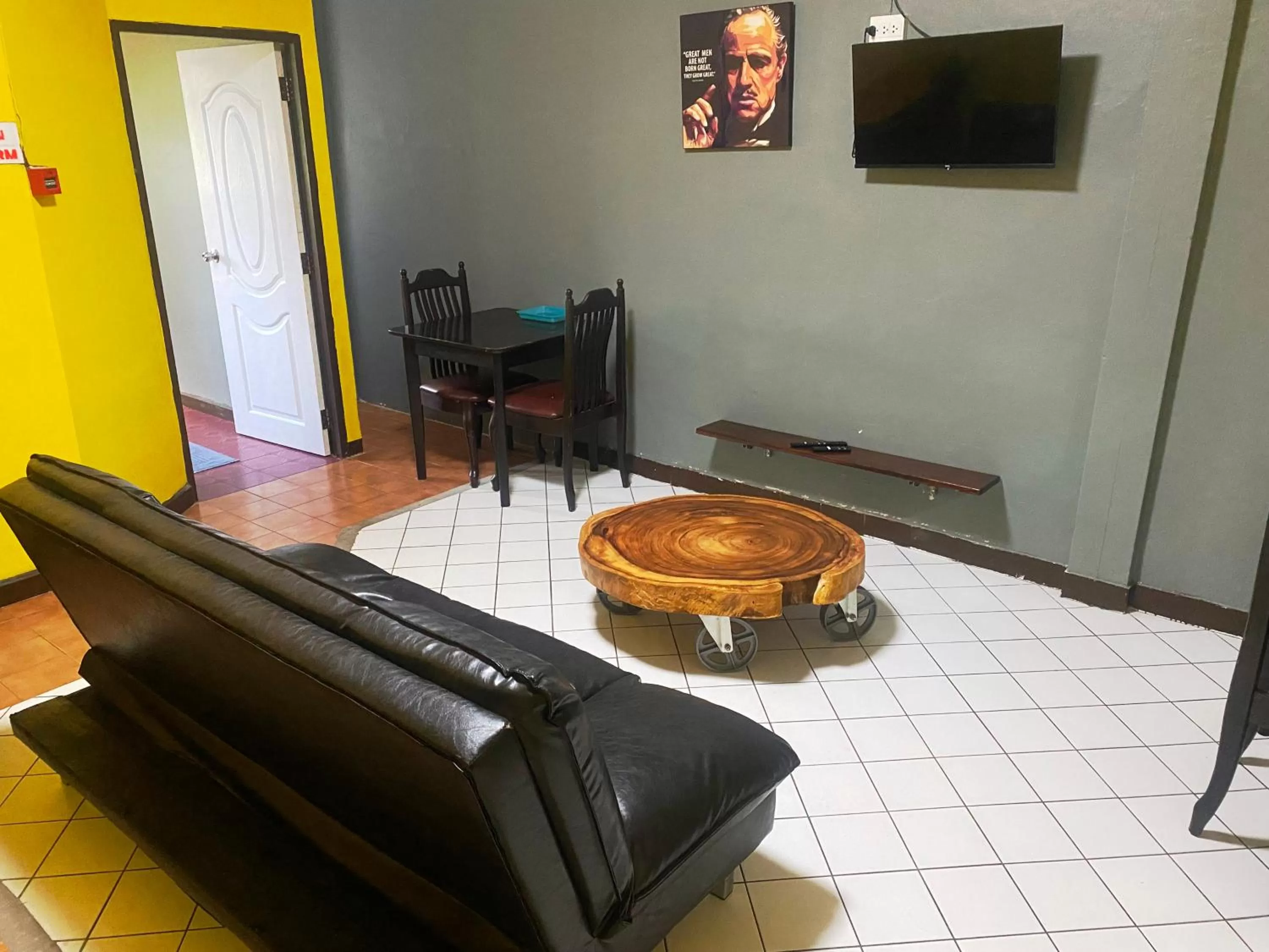 TV and multimedia in Riviera Beach