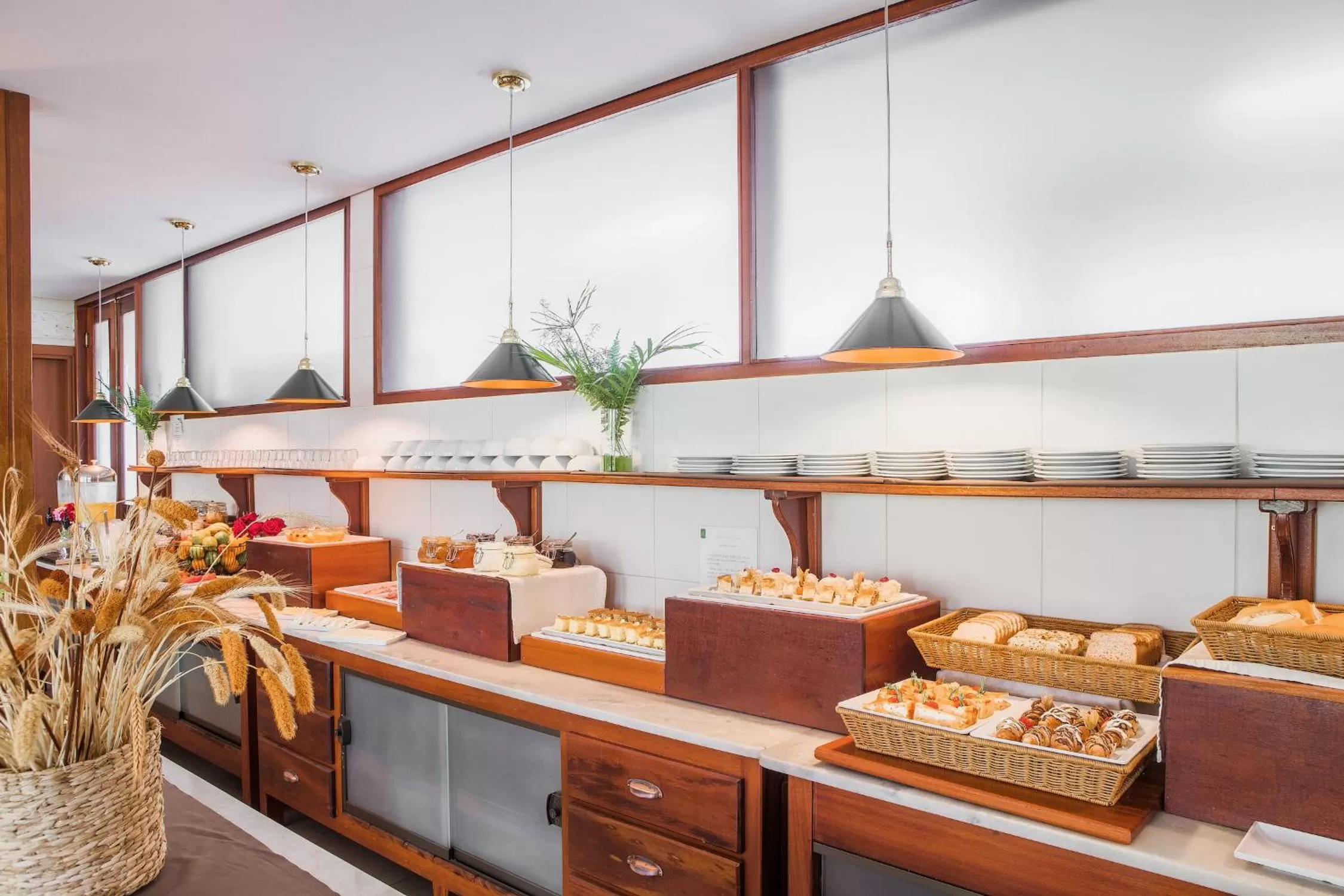 Buffet breakfast in Hotel Villa Lobos Spa Romantik