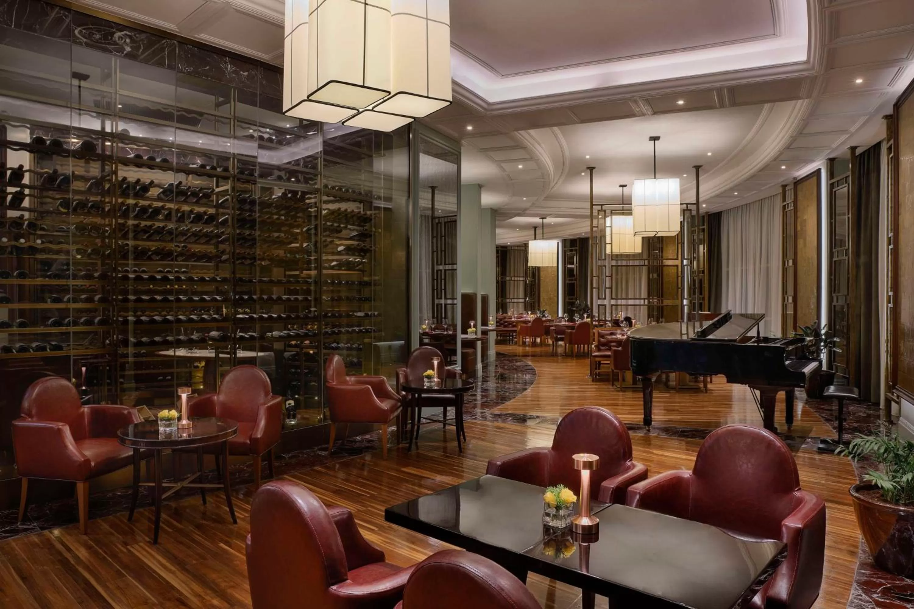 Restaurant/places to eat in Waldorf Astoria Ras Al Khaimah