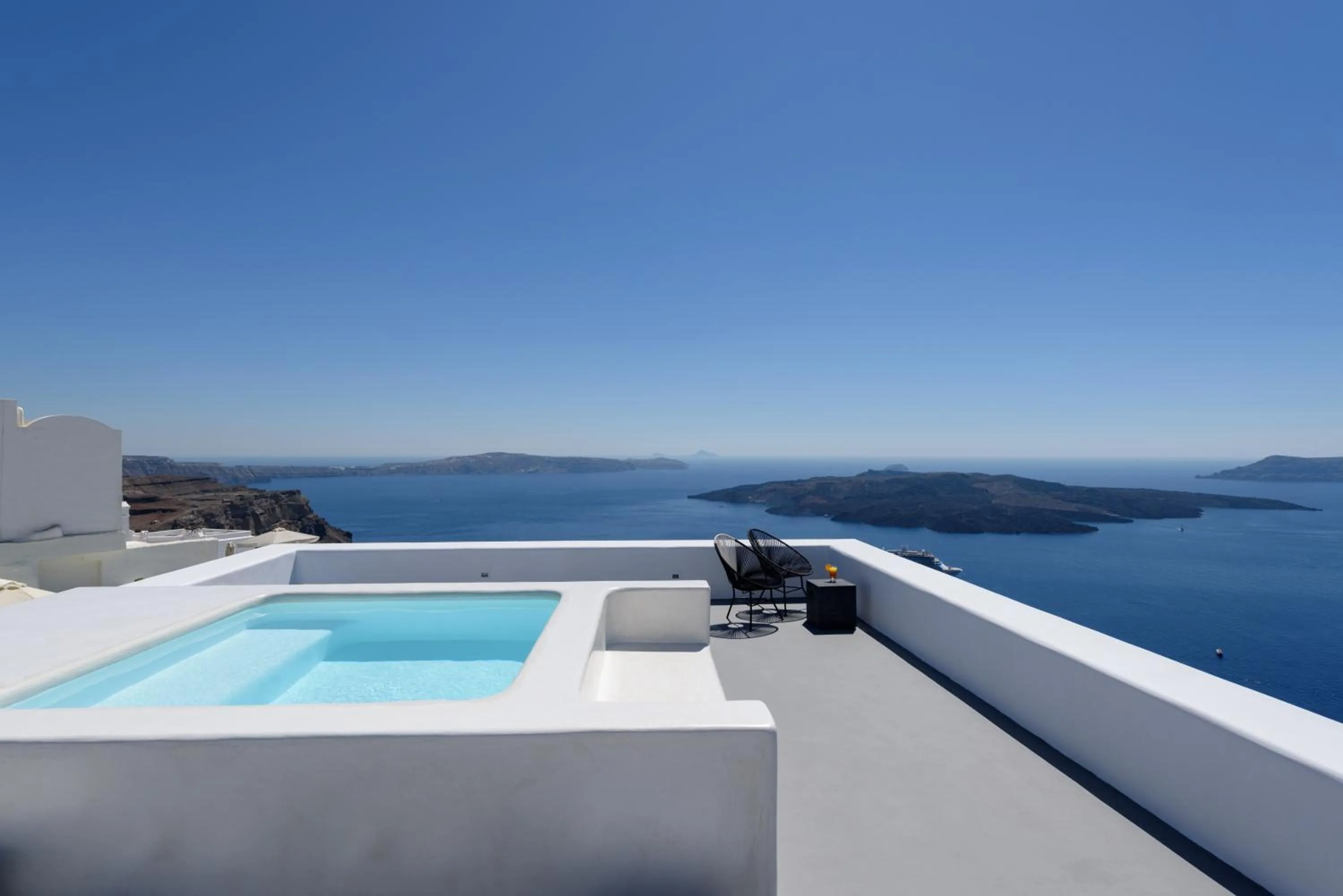 Day in Aria Suites & Villas