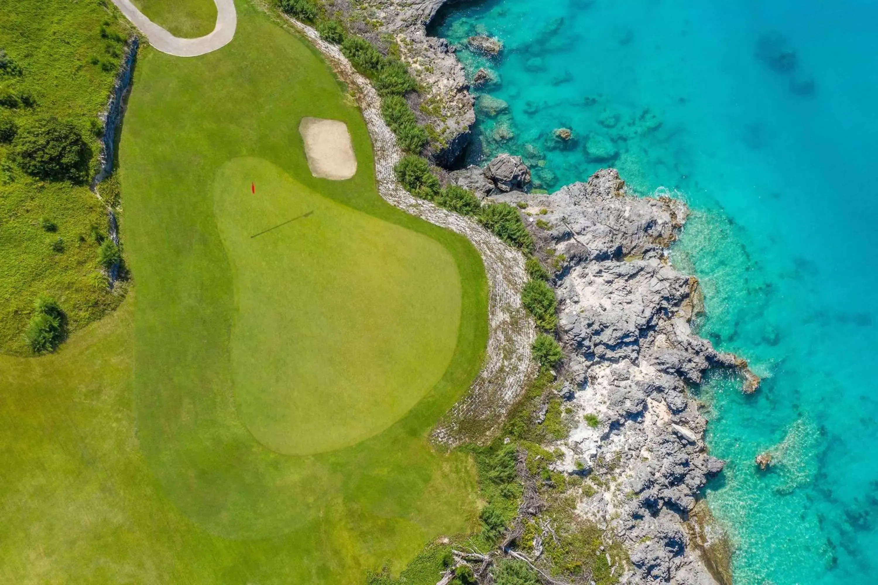 Golfcourse, Bird's-eye View in The St Regis Bermuda Resort