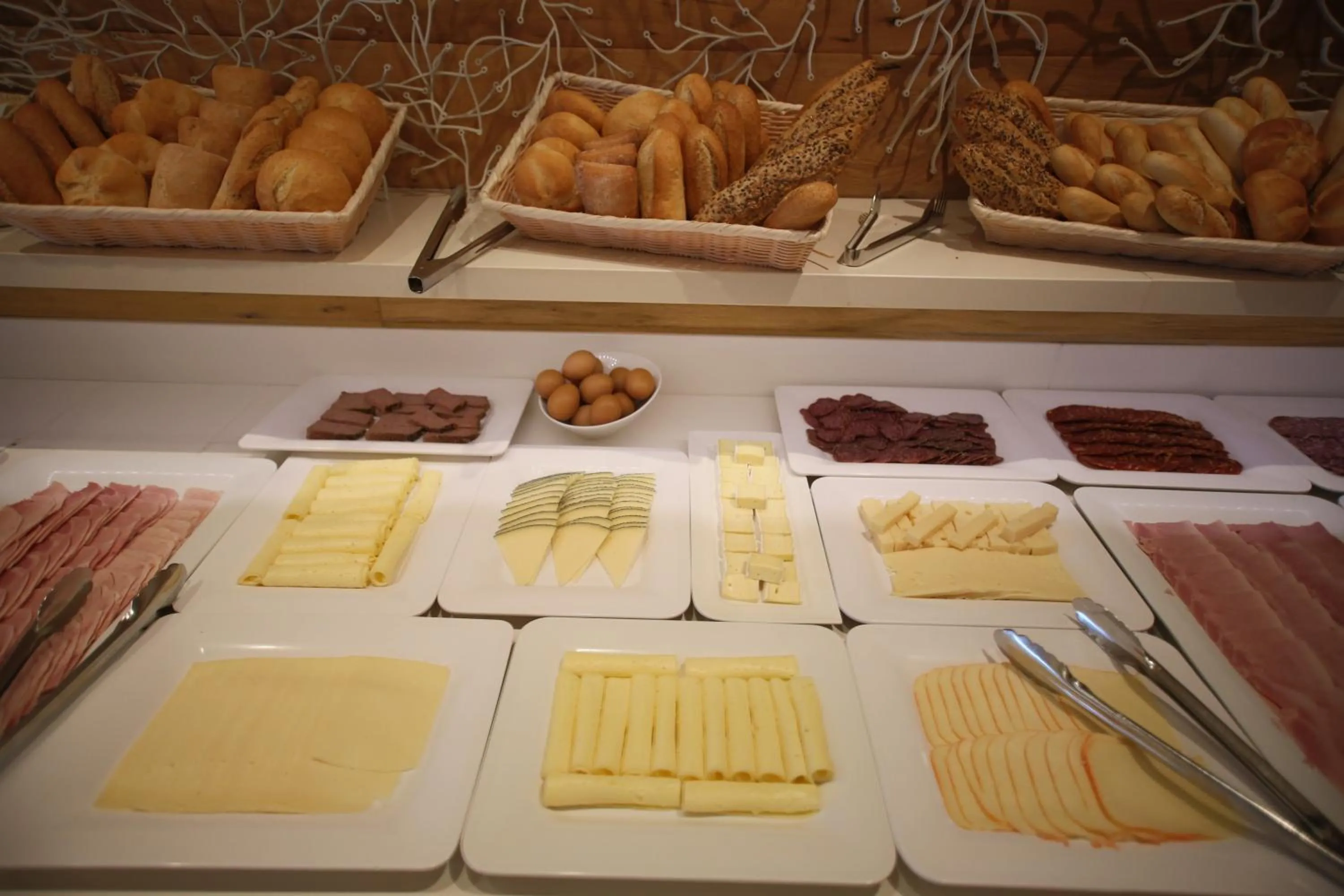 Restaurant/places to eat in Canyelles Platja