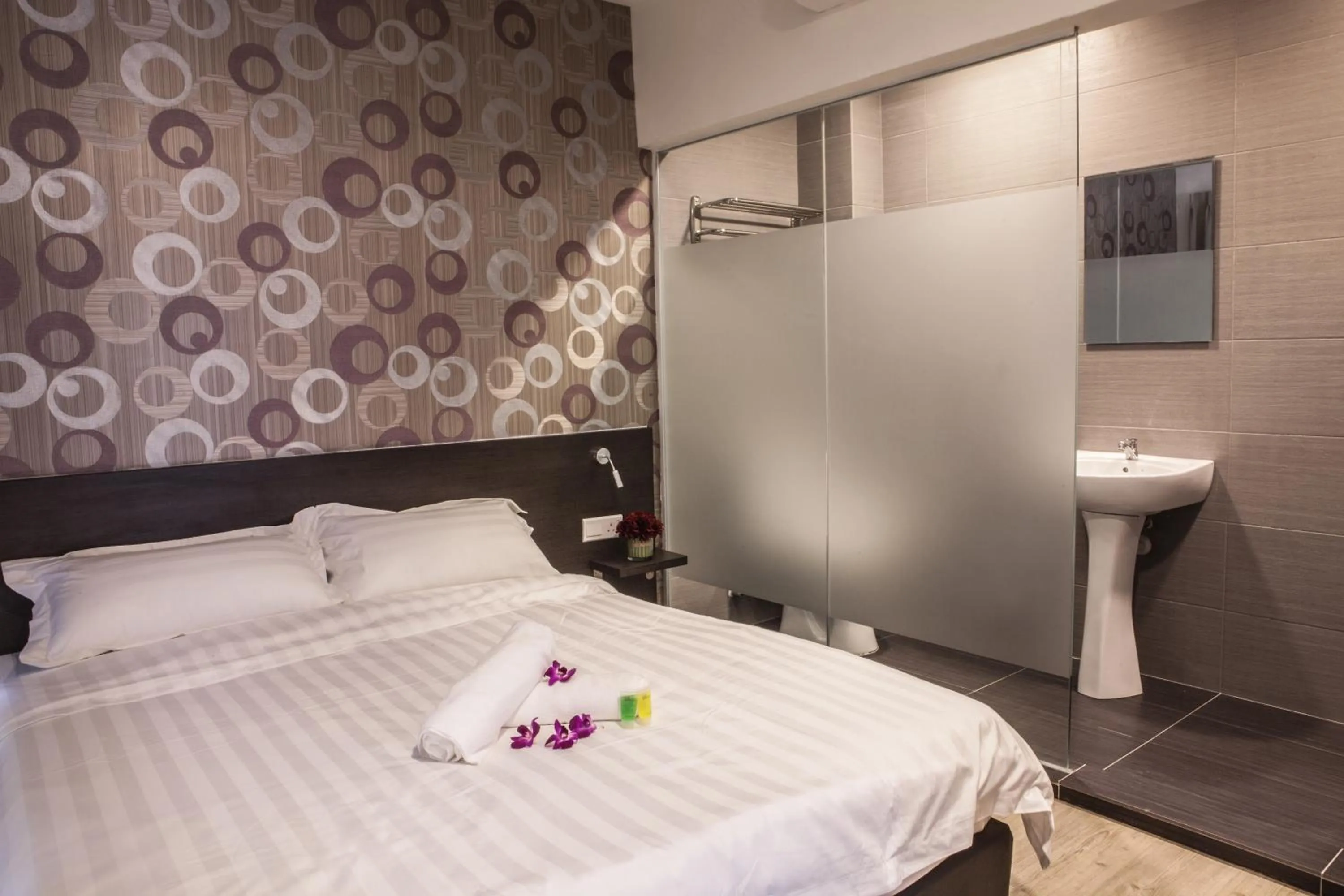 Photo of the whole room, Bed in Hotel Mezzo