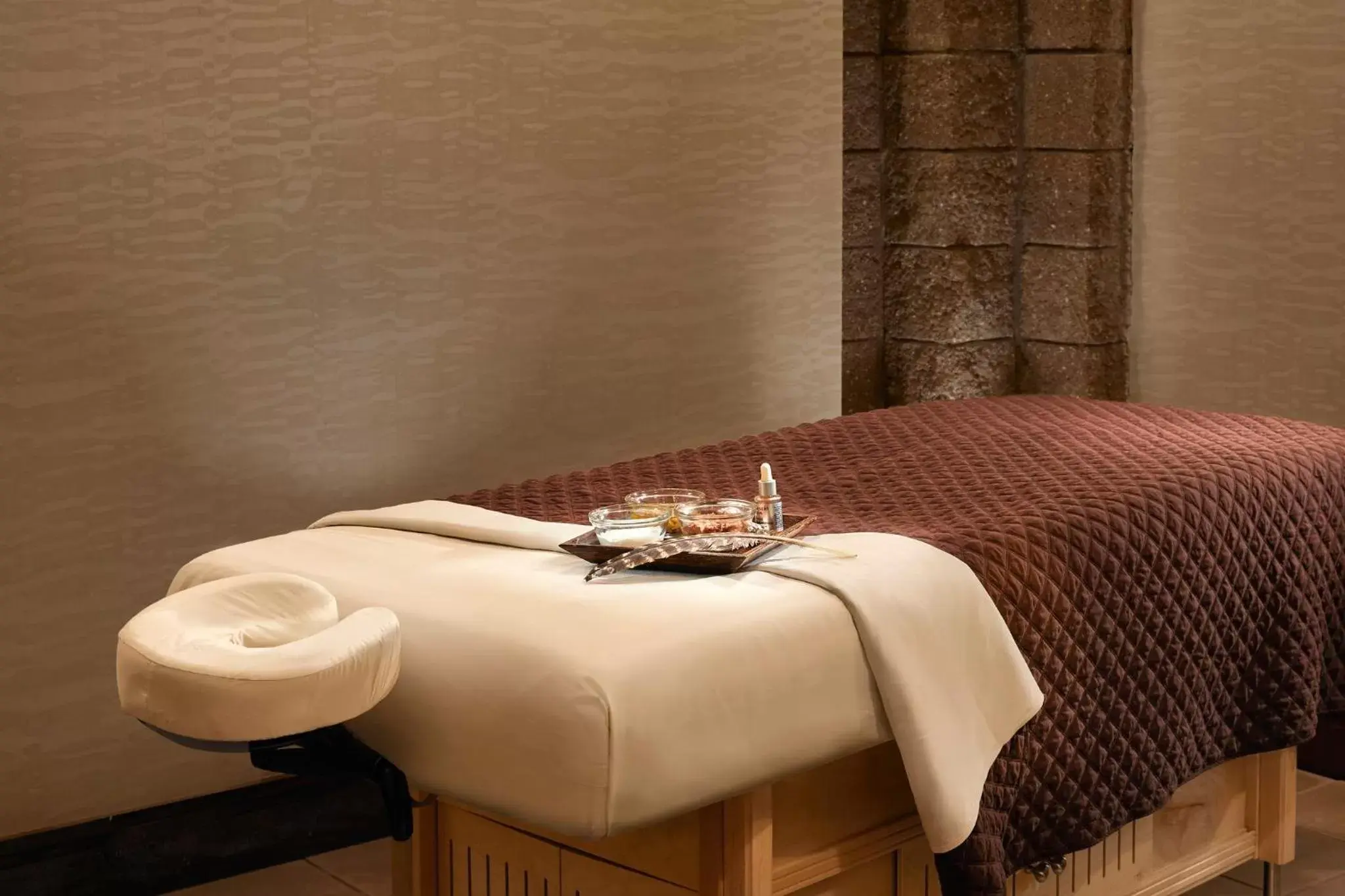 Spa and wellness centre/facilities, Bathroom in Loews Ventana Canyon Resort